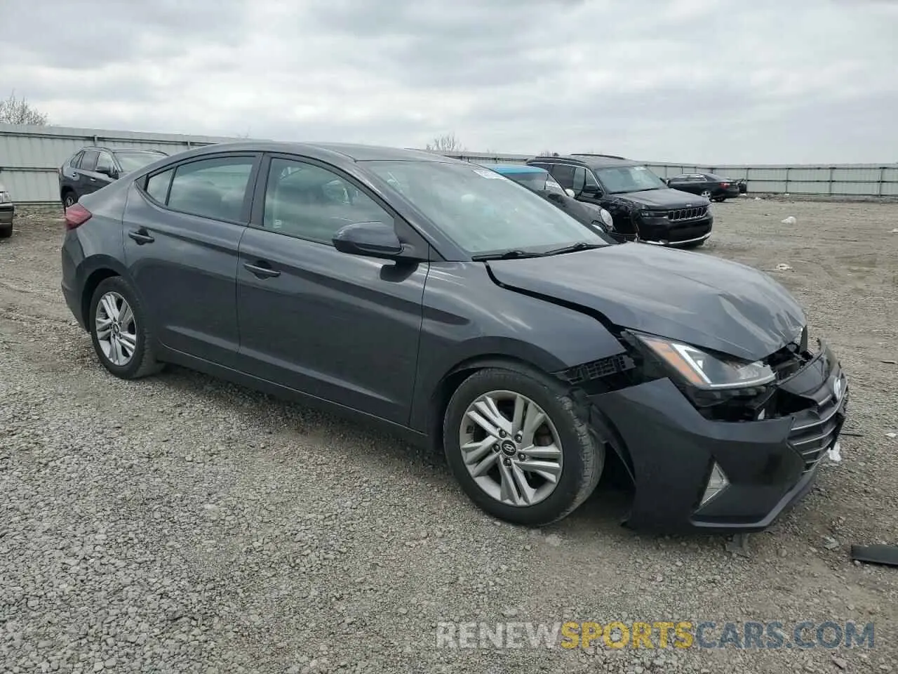 4 Photograph of a damaged car 5NPD84LF2LH573006 HYUNDAI ELANTRA 2020