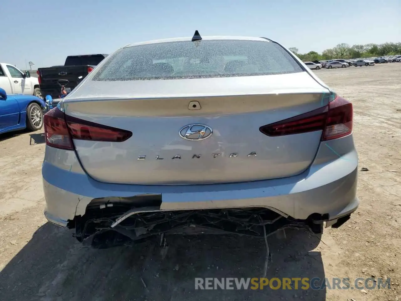 6 Photograph of a damaged car 5NPD84LF2LH576875 HYUNDAI ELANTRA 2020