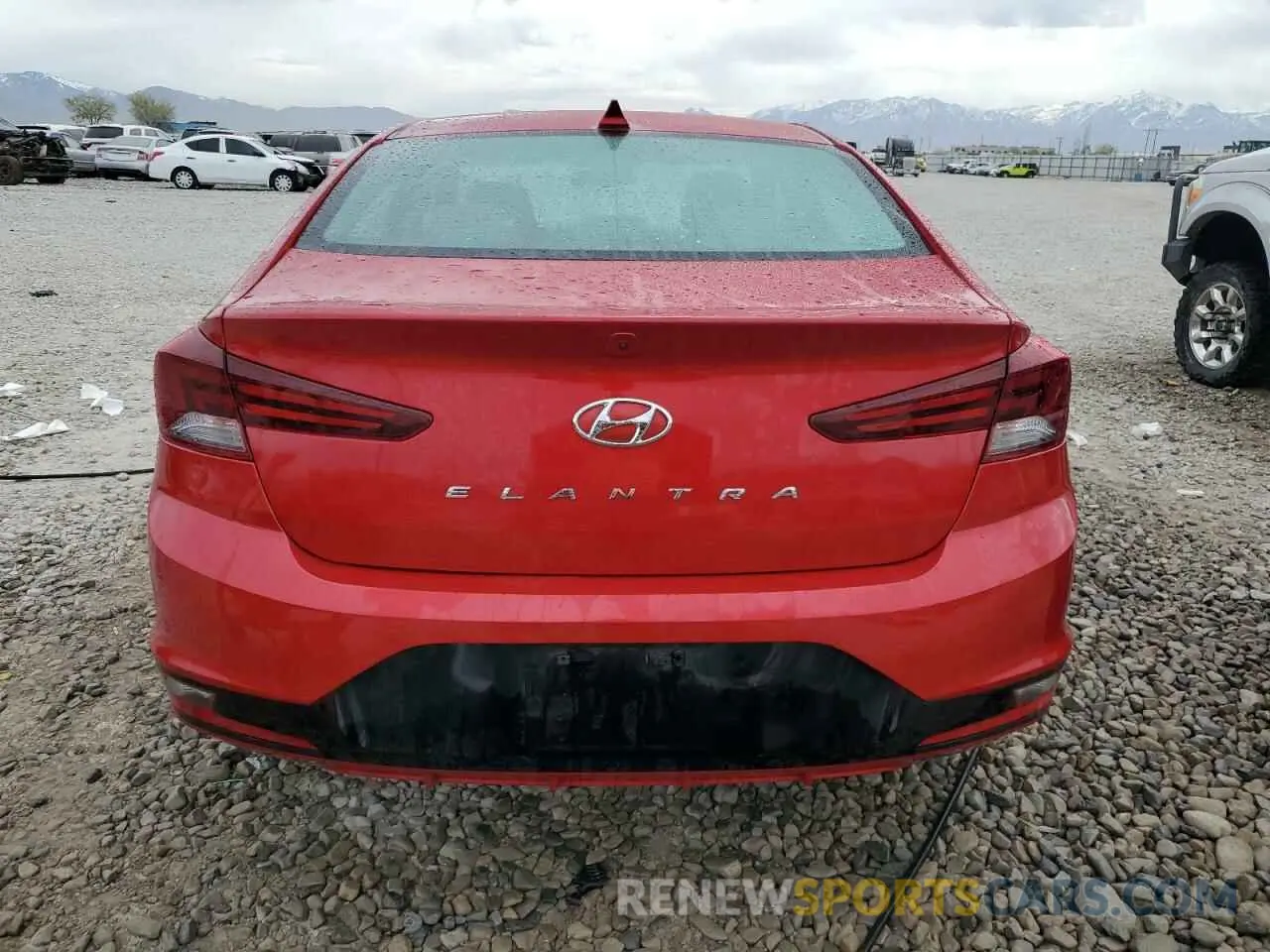 6 Photograph of a damaged car 5NPD84LF2LH576889 HYUNDAI ELANTRA 2020