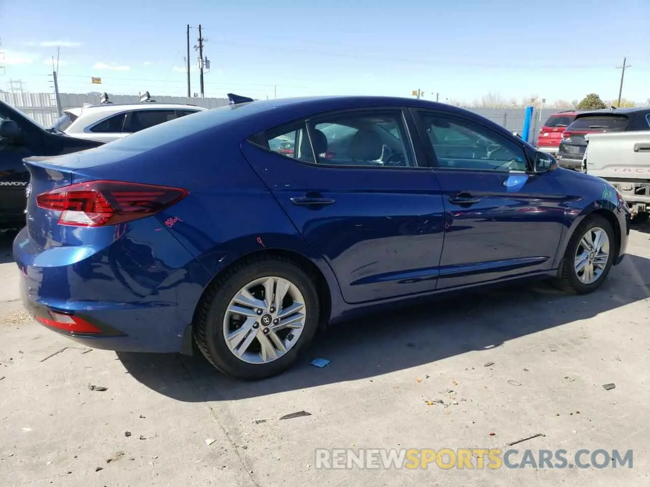 3 Photograph of a damaged car 5NPD84LF2LH595040 HYUNDAI ELANTRA 2020