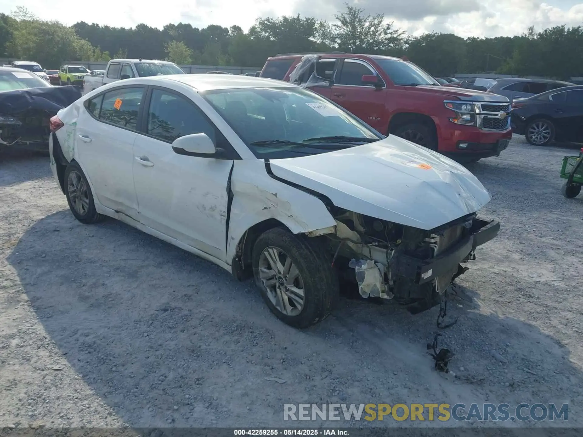 1 Photograph of a damaged car 5NPD84LF2LH597290 HYUNDAI ELANTRA 2020
