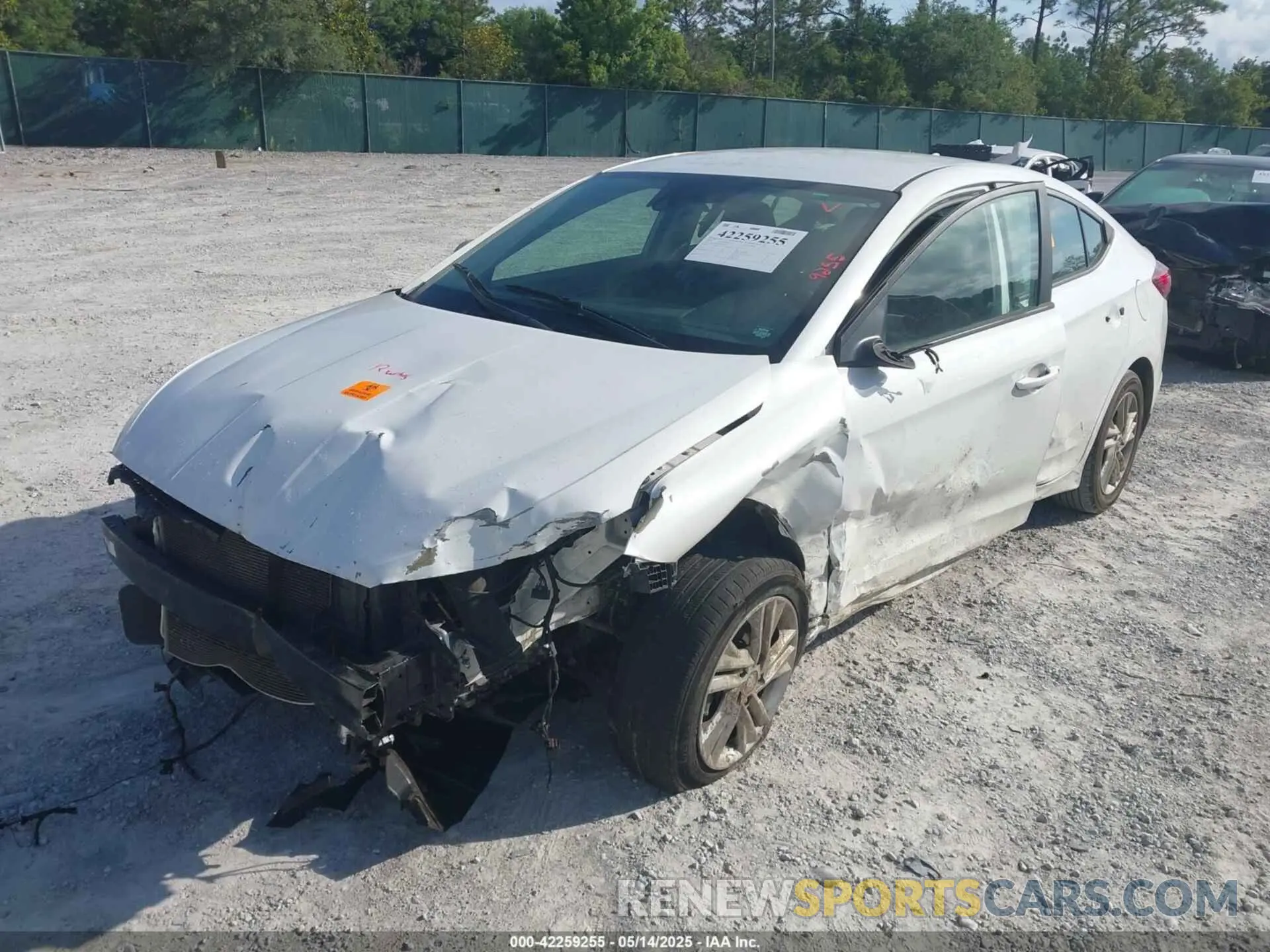 2 Photograph of a damaged car 5NPD84LF2LH597290 HYUNDAI ELANTRA 2020