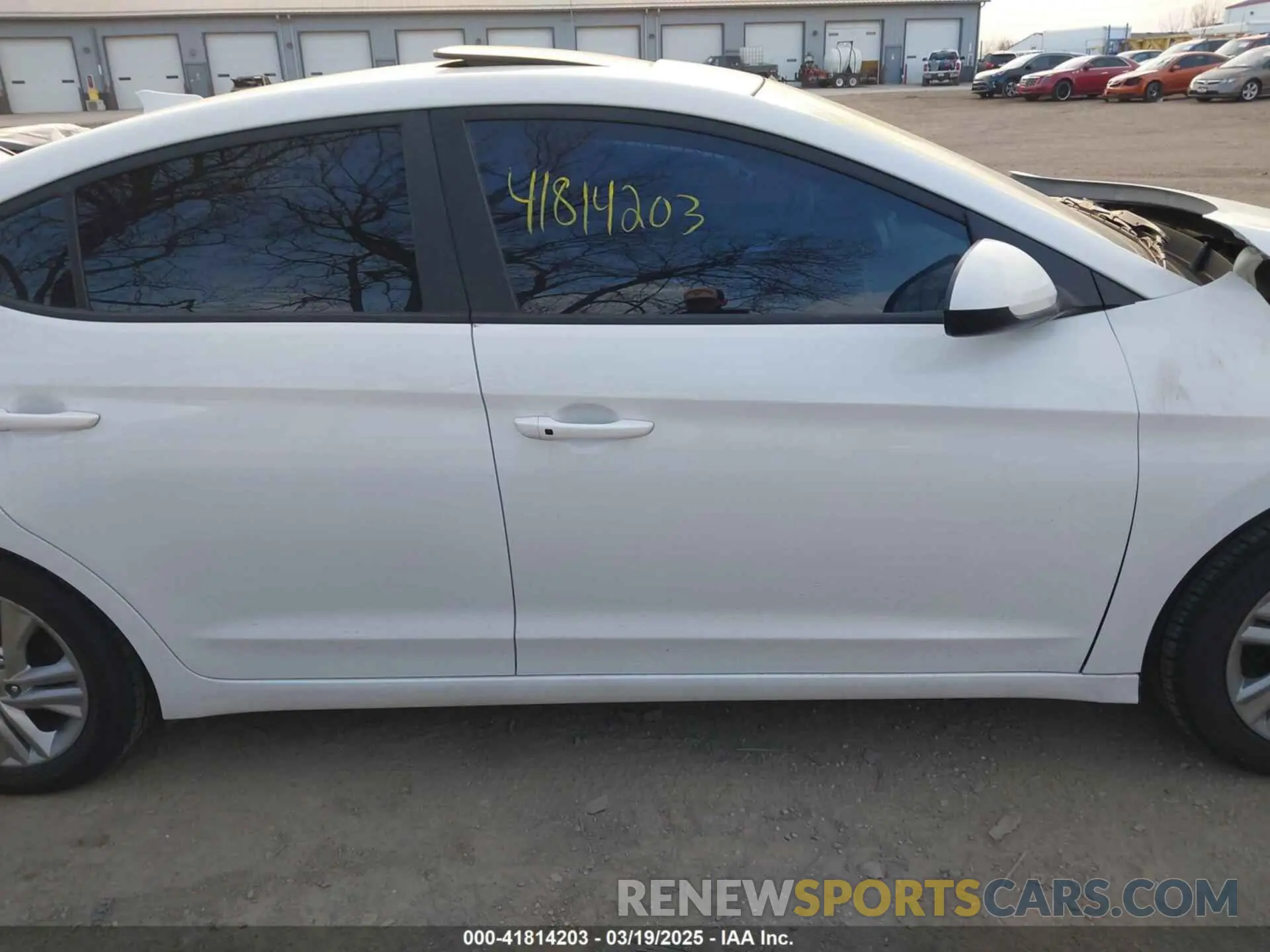 14 Photograph of a damaged car 5NPD84LF2LH601712 HYUNDAI ELANTRA 2020