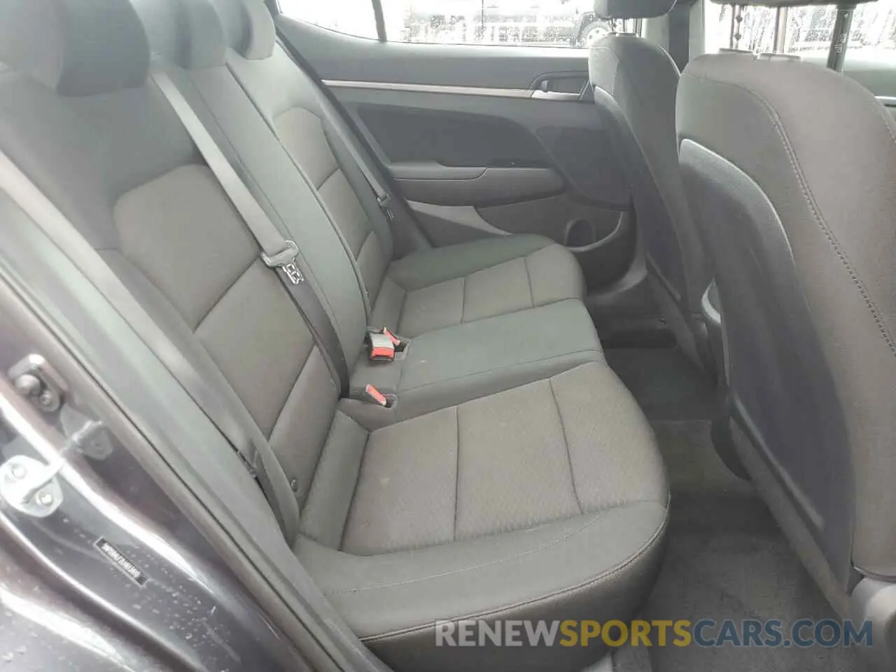10 Photograph of a damaged car 5NPD84LF2LH613410 HYUNDAI ELANTRA 2020