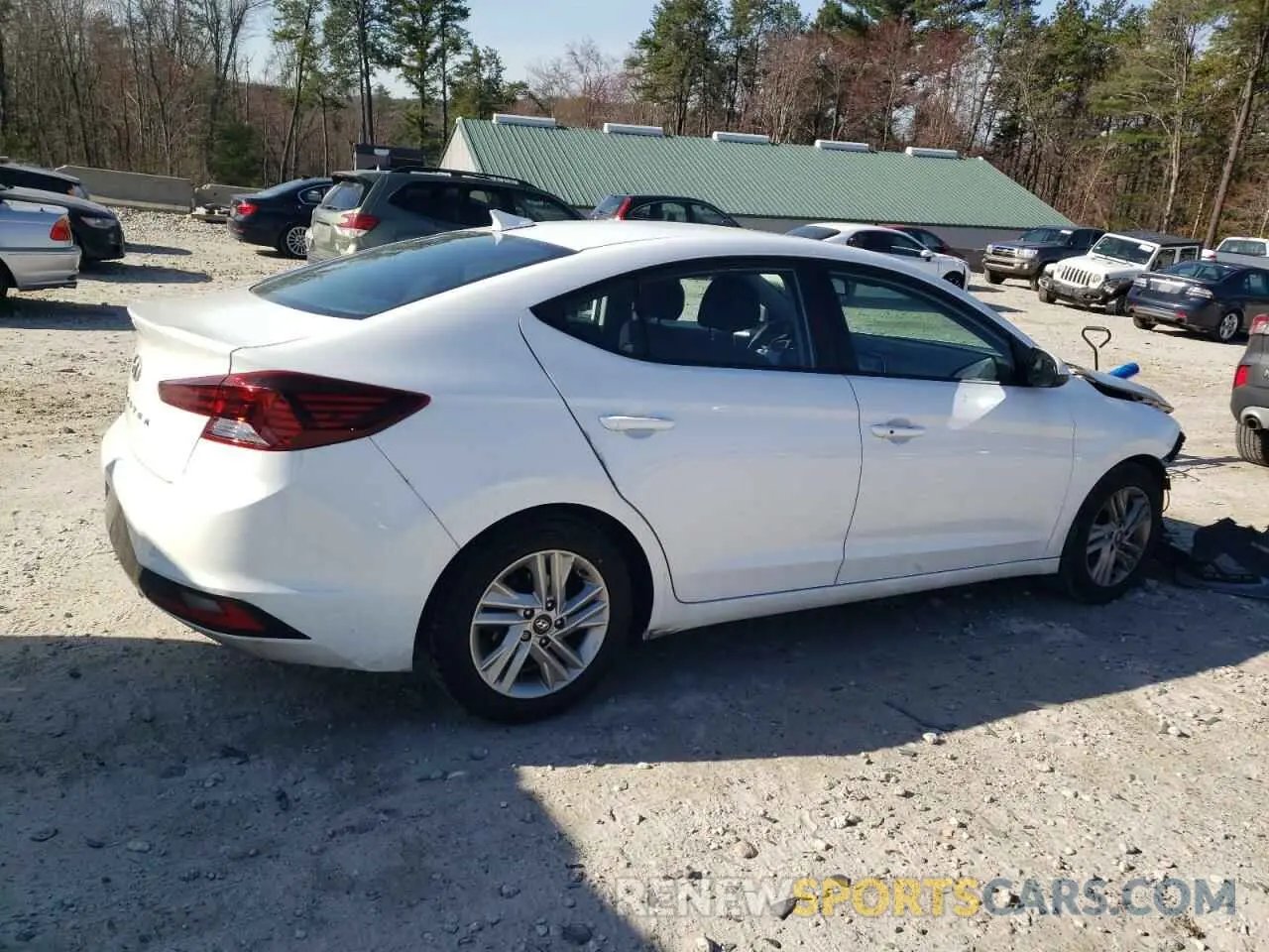3 Photograph of a damaged car 5NPD84LF2LH618364 HYUNDAI ELANTRA 2020