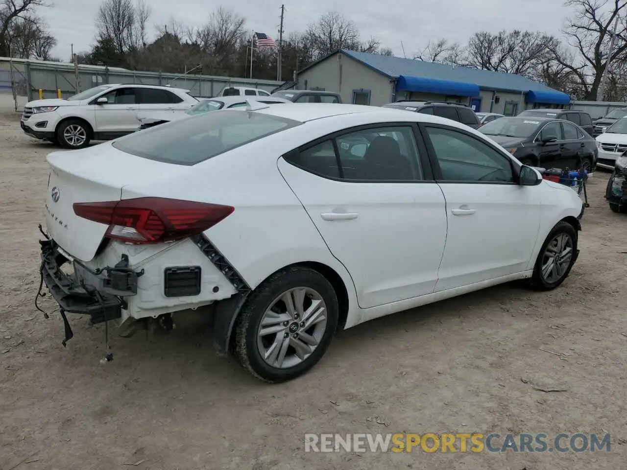 3 Photograph of a damaged car 5NPD84LF2LH620406 HYUNDAI ELANTRA 2020