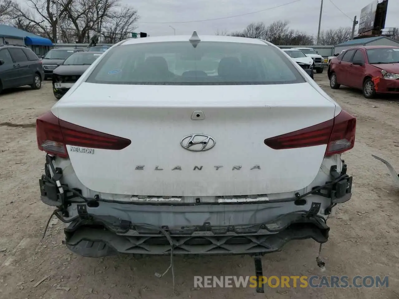6 Photograph of a damaged car 5NPD84LF2LH620406 HYUNDAI ELANTRA 2020