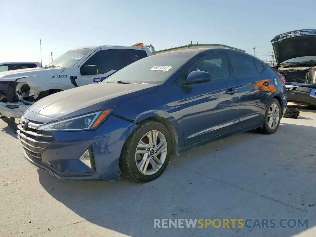 1 Photograph of a damaged car 5NPD84LF2LH631065 HYUNDAI ELANTRA 2020