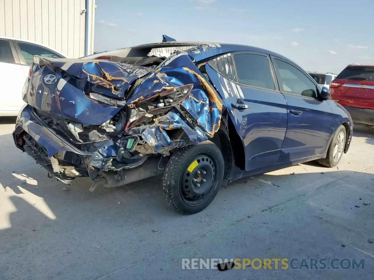 3 Photograph of a damaged car 5NPD84LF2LH631065 HYUNDAI ELANTRA 2020