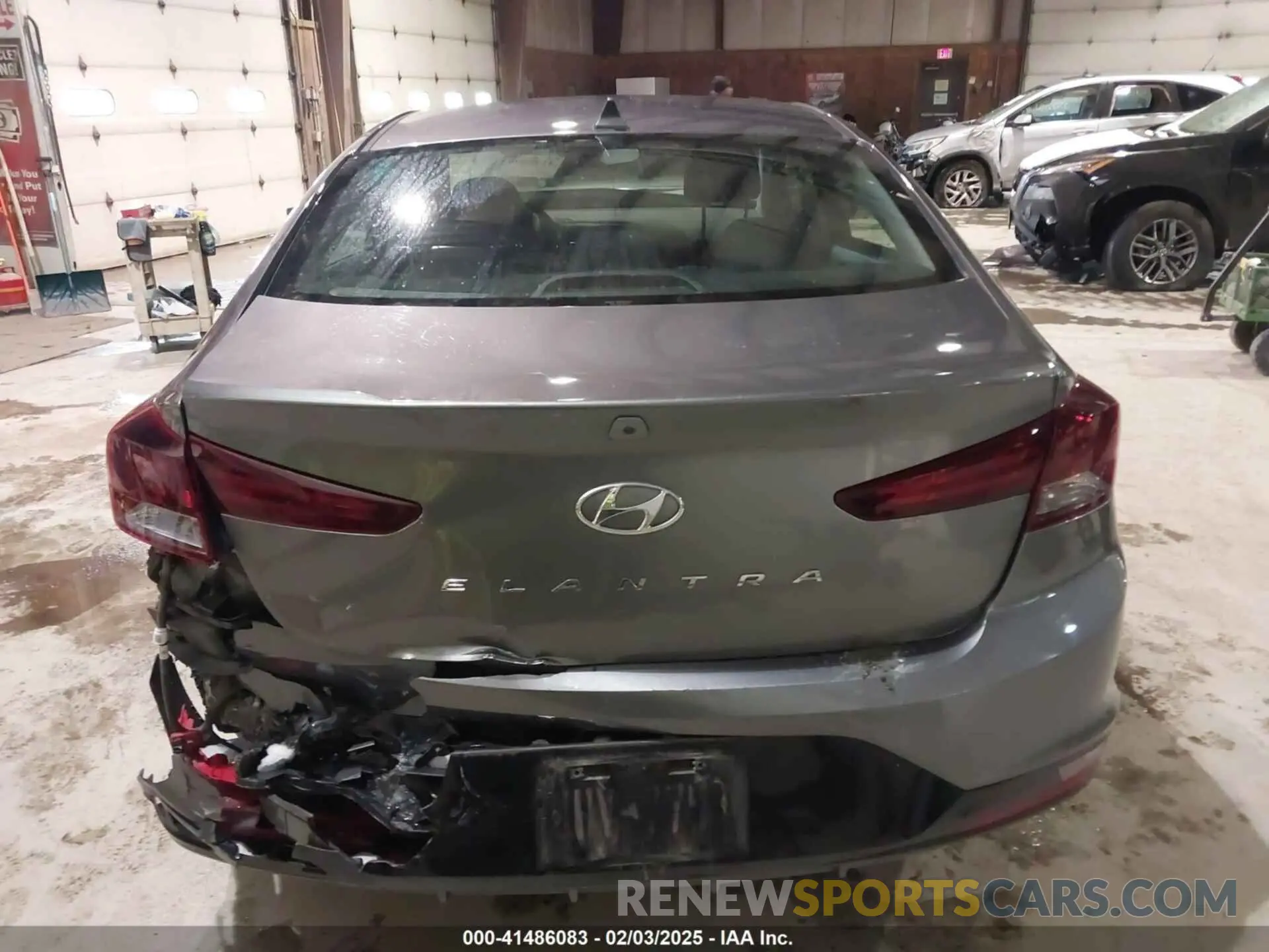16 Photograph of a damaged car 5NPD84LF3LH528558 HYUNDAI ELANTRA 2020