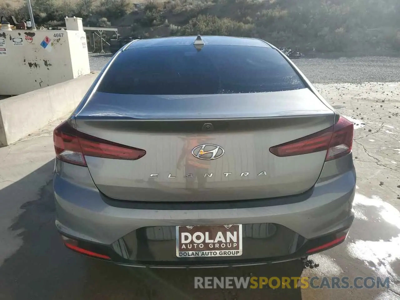 6 Photograph of a damaged car 5NPD84LF3LH534828 HYUNDAI ELANTRA 2020