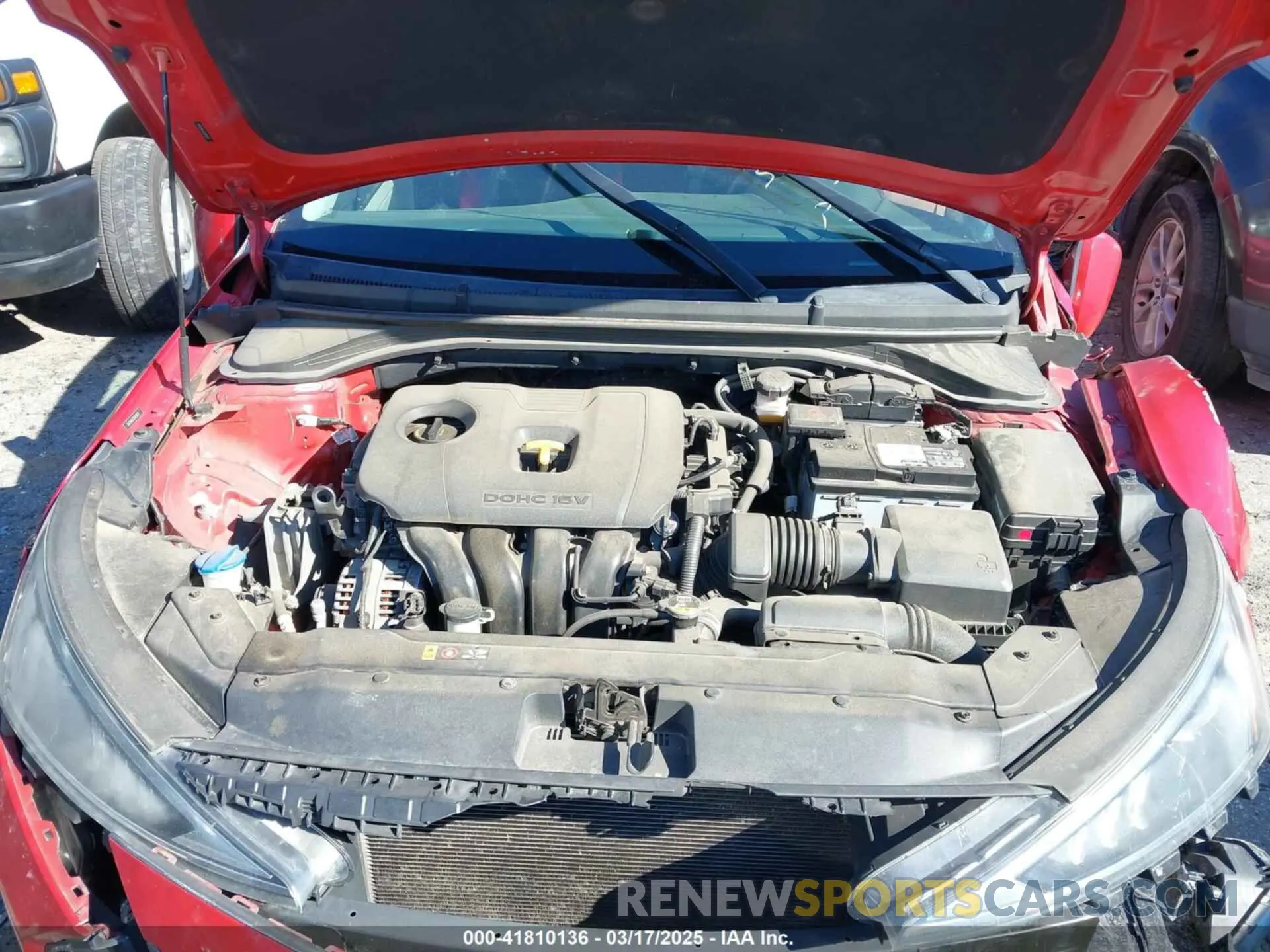 10 Photograph of a damaged car 5NPD84LF3LH538619 HYUNDAI ELANTRA 2020