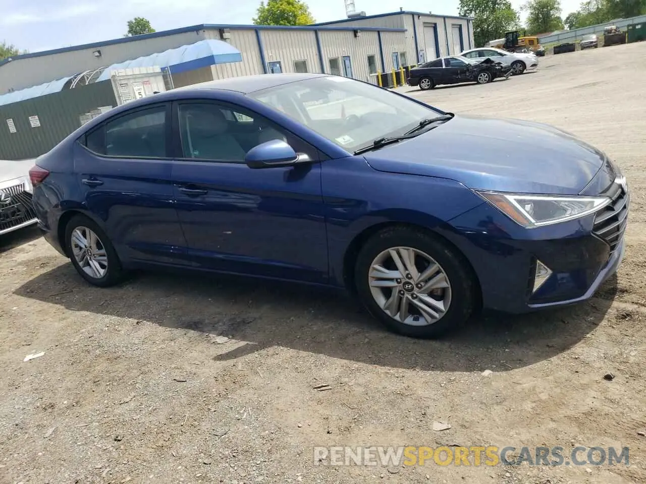 4 Photograph of a damaged car 5NPD84LF3LH546493 HYUNDAI ELANTRA 2020