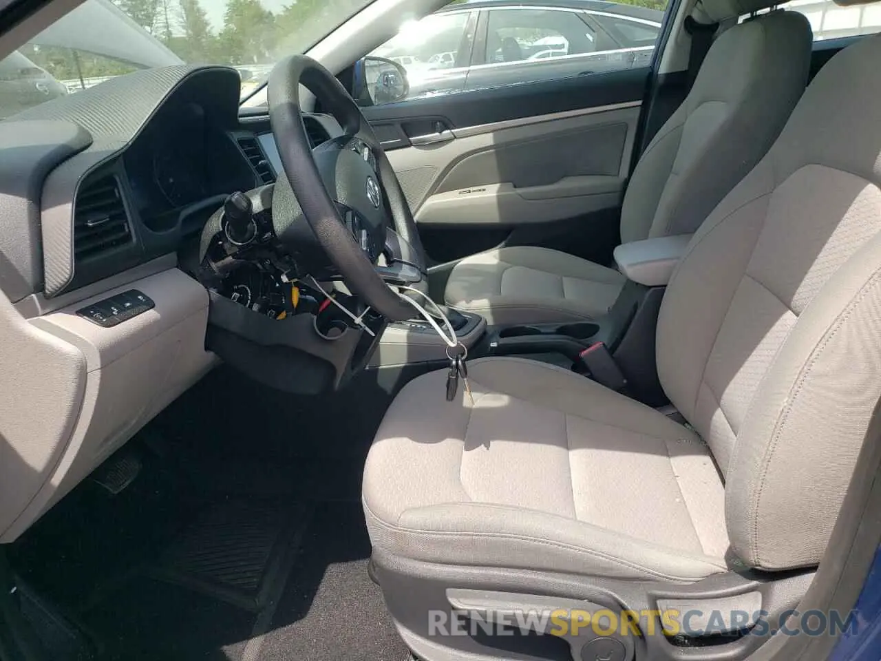 7 Photograph of a damaged car 5NPD84LF3LH546493 HYUNDAI ELANTRA 2020