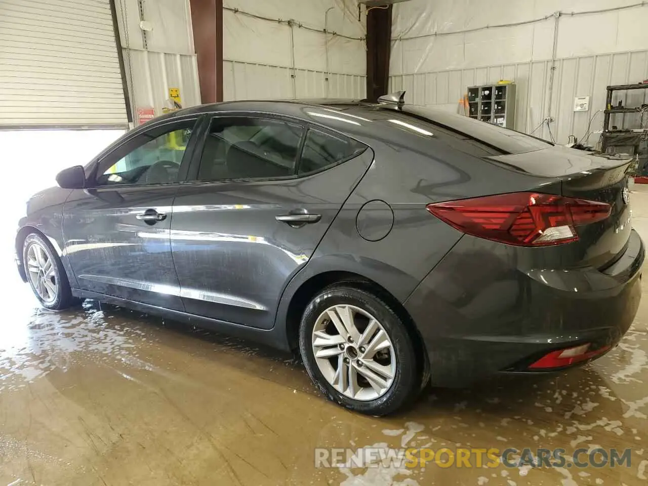 2 Photograph of a damaged car 5NPD84LF3LH549801 HYUNDAI ELANTRA 2020