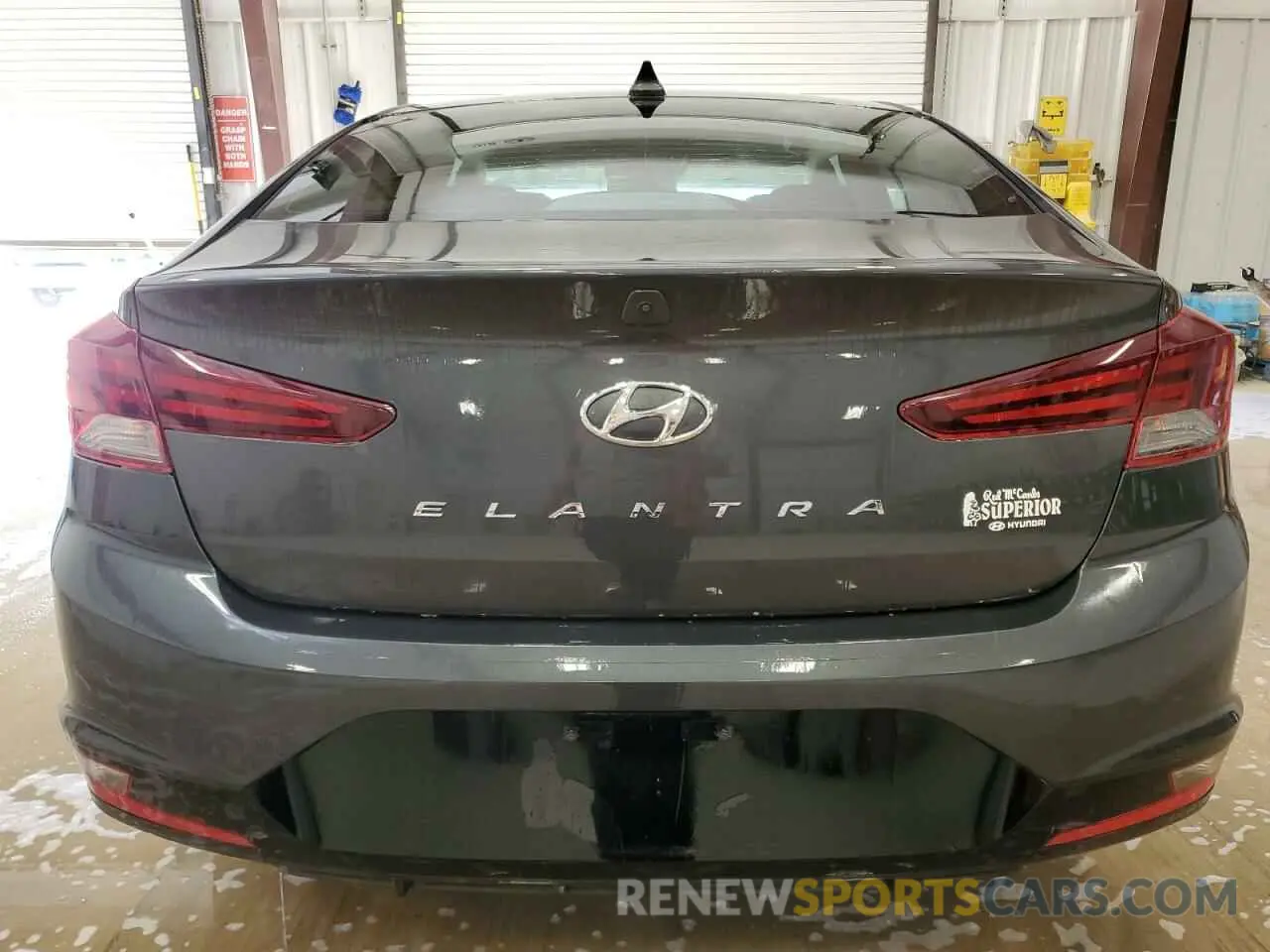 6 Photograph of a damaged car 5NPD84LF3LH549801 HYUNDAI ELANTRA 2020