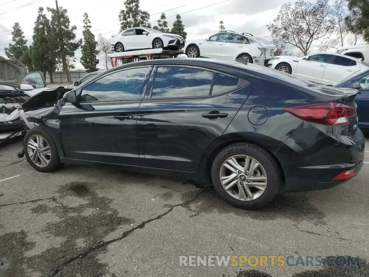 2 Photograph of a damaged car 5NPD84LF3LH554710 HYUNDAI ELANTRA 2020