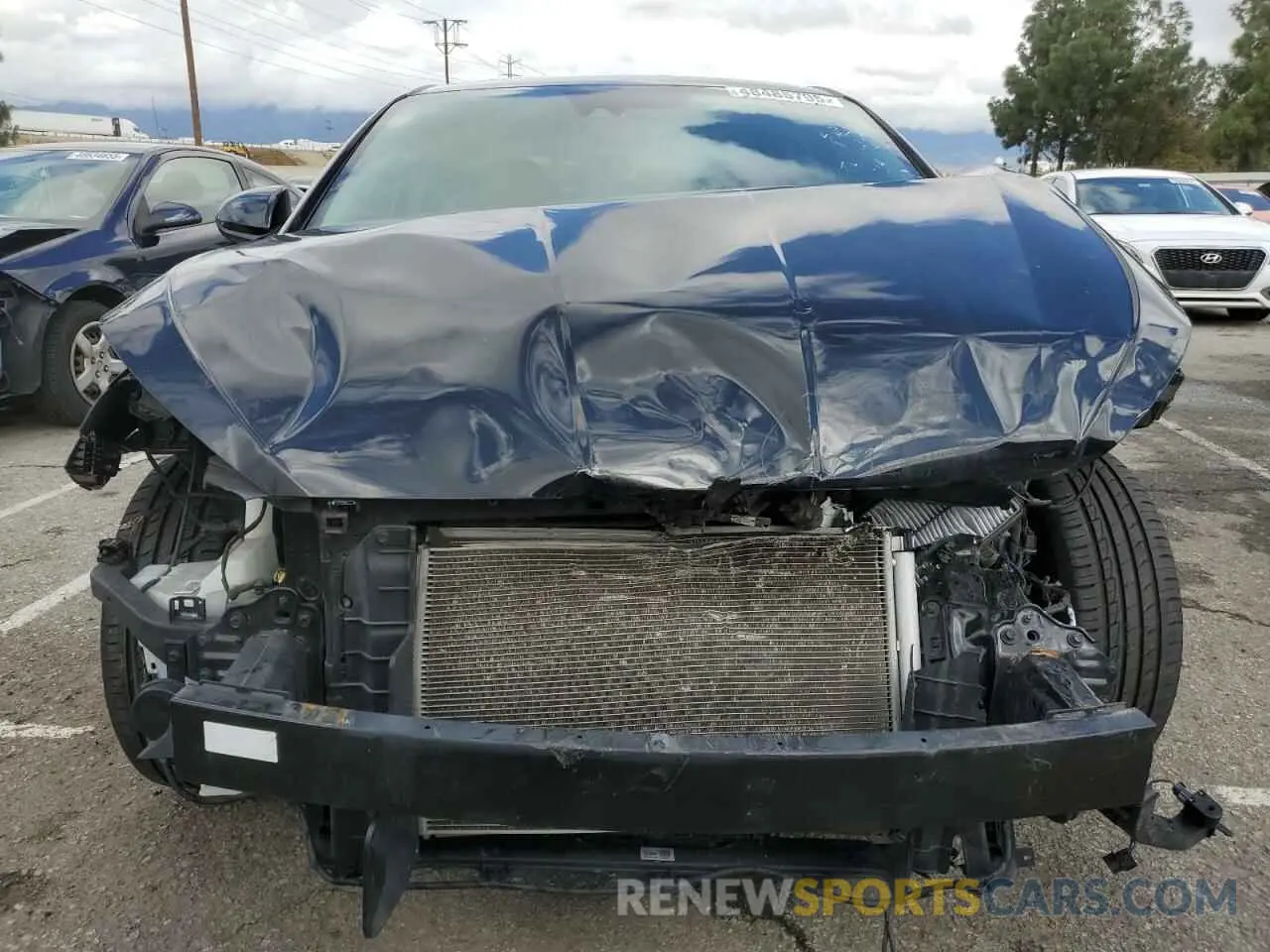 5 Photograph of a damaged car 5NPD84LF3LH554710 HYUNDAI ELANTRA 2020