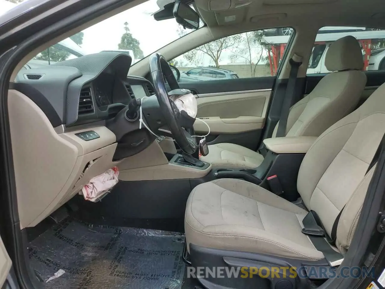 7 Photograph of a damaged car 5NPD84LF3LH554710 HYUNDAI ELANTRA 2020