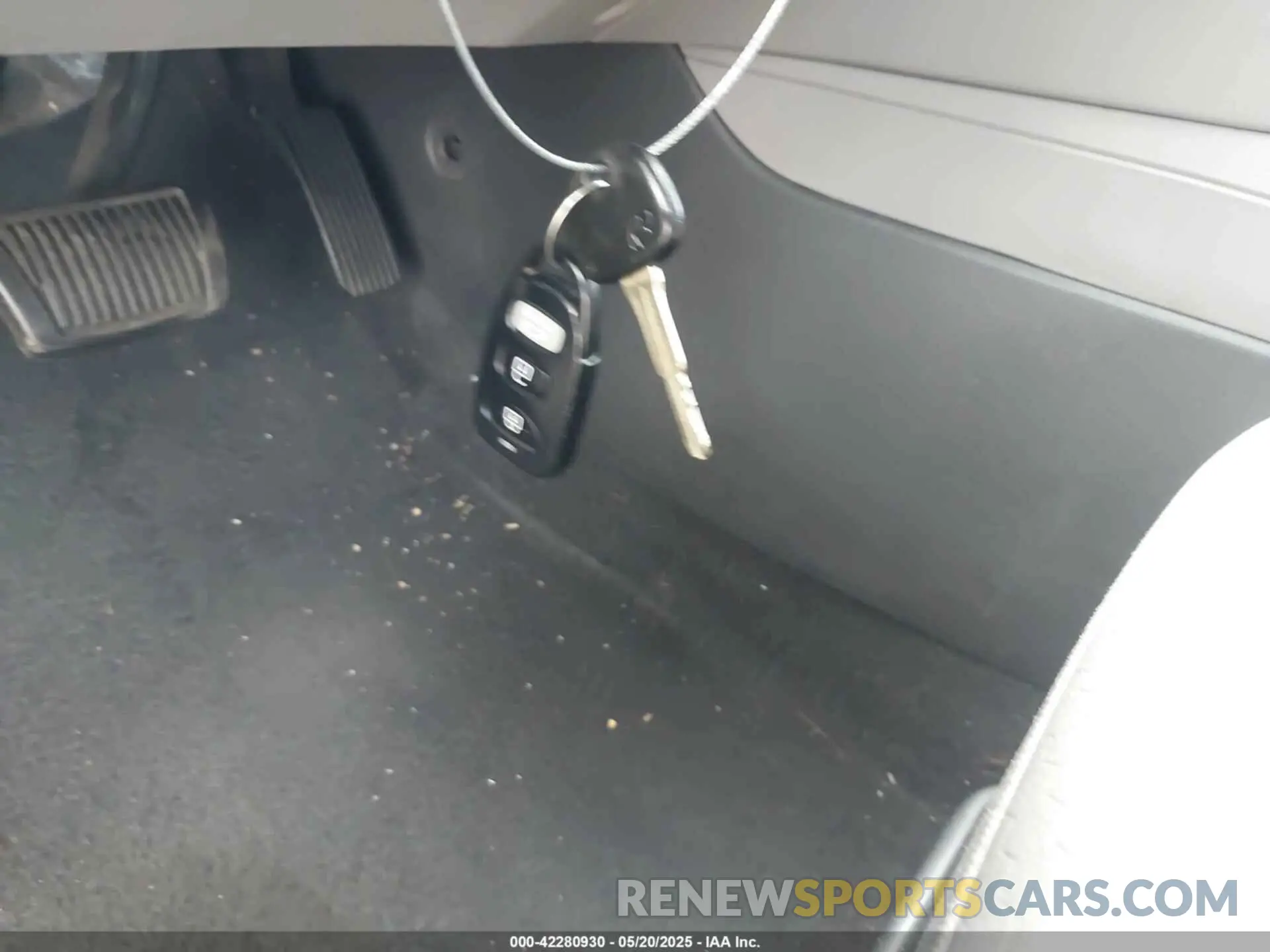 11 Photograph of a damaged car 5NPD84LF3LH555873 HYUNDAI ELANTRA 2020