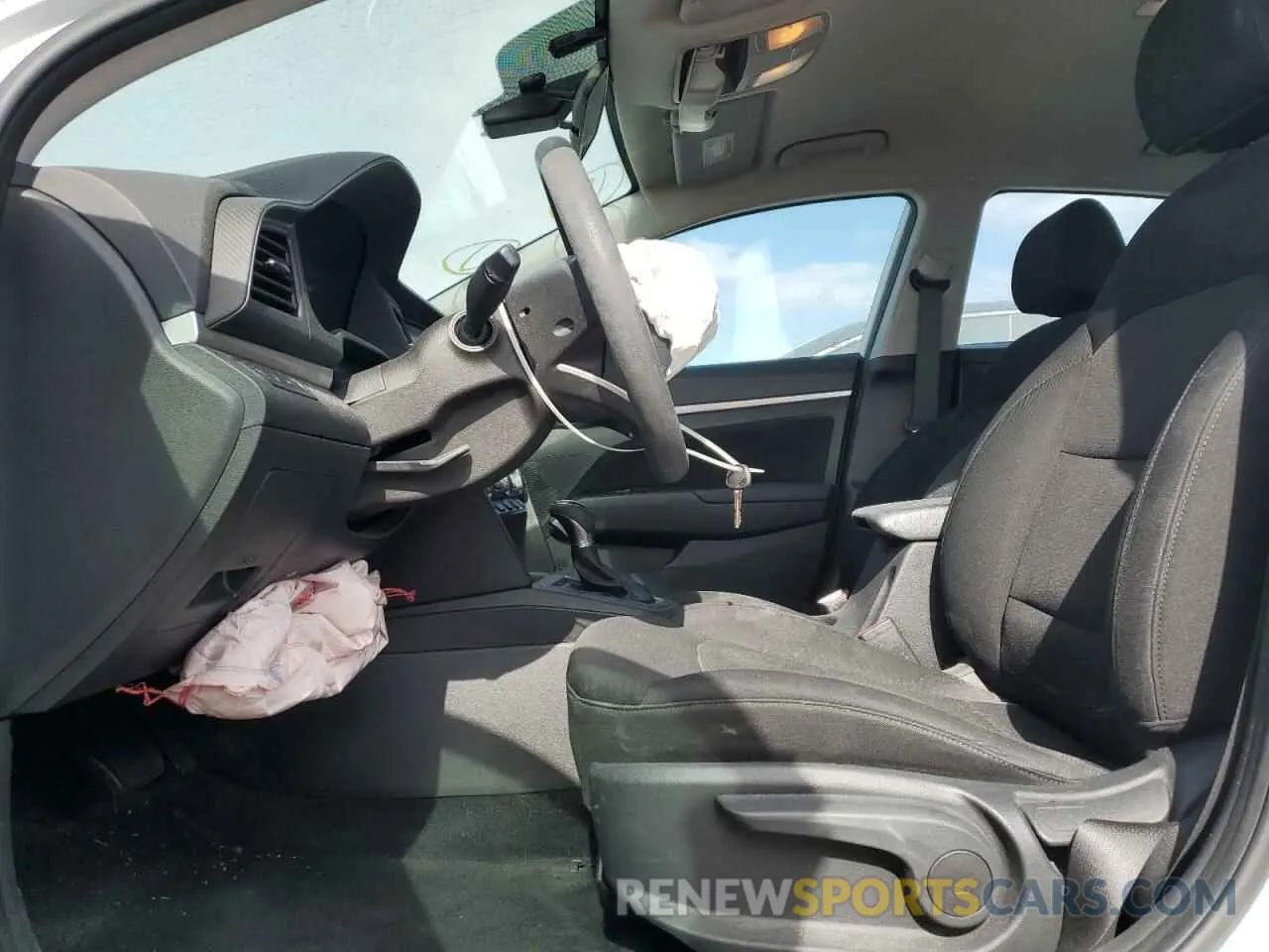 7 Photograph of a damaged car 5NPD84LF3LH559891 HYUNDAI ELANTRA 2020