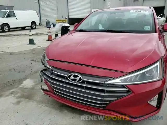 13 Photograph of a damaged car 5NPD84LF3LH569353 HYUNDAI ELANTRA 2020