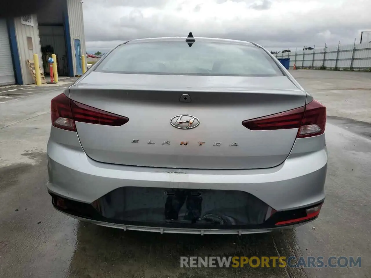 6 Photograph of a damaged car 5NPD84LF3LH578246 HYUNDAI ELANTRA 2020