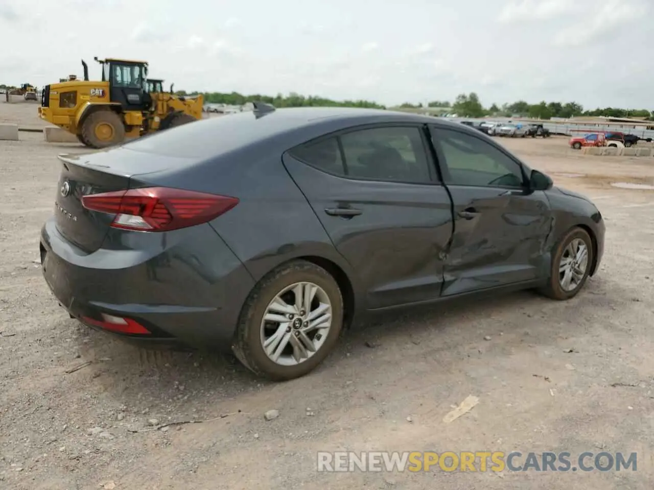 3 Photograph of a damaged car 5NPD84LF3LH584189 HYUNDAI ELANTRA 2020