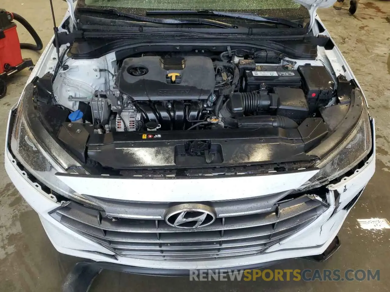 11 Photograph of a damaged car 5NPD84LF3LH584743 HYUNDAI ELANTRA 2020