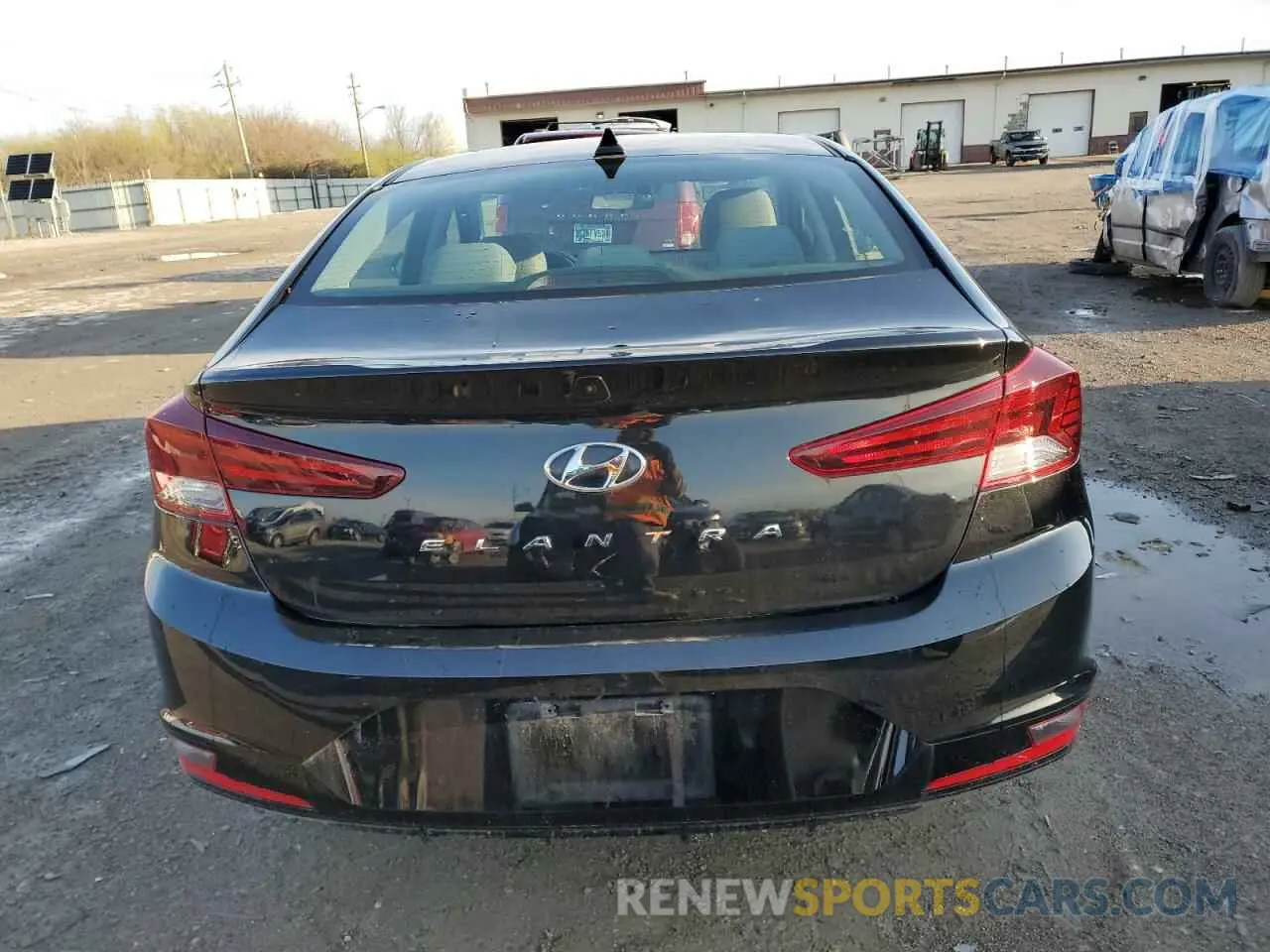 6 Photograph of a damaged car 5NPD84LF3LH593538 HYUNDAI ELANTRA 2020