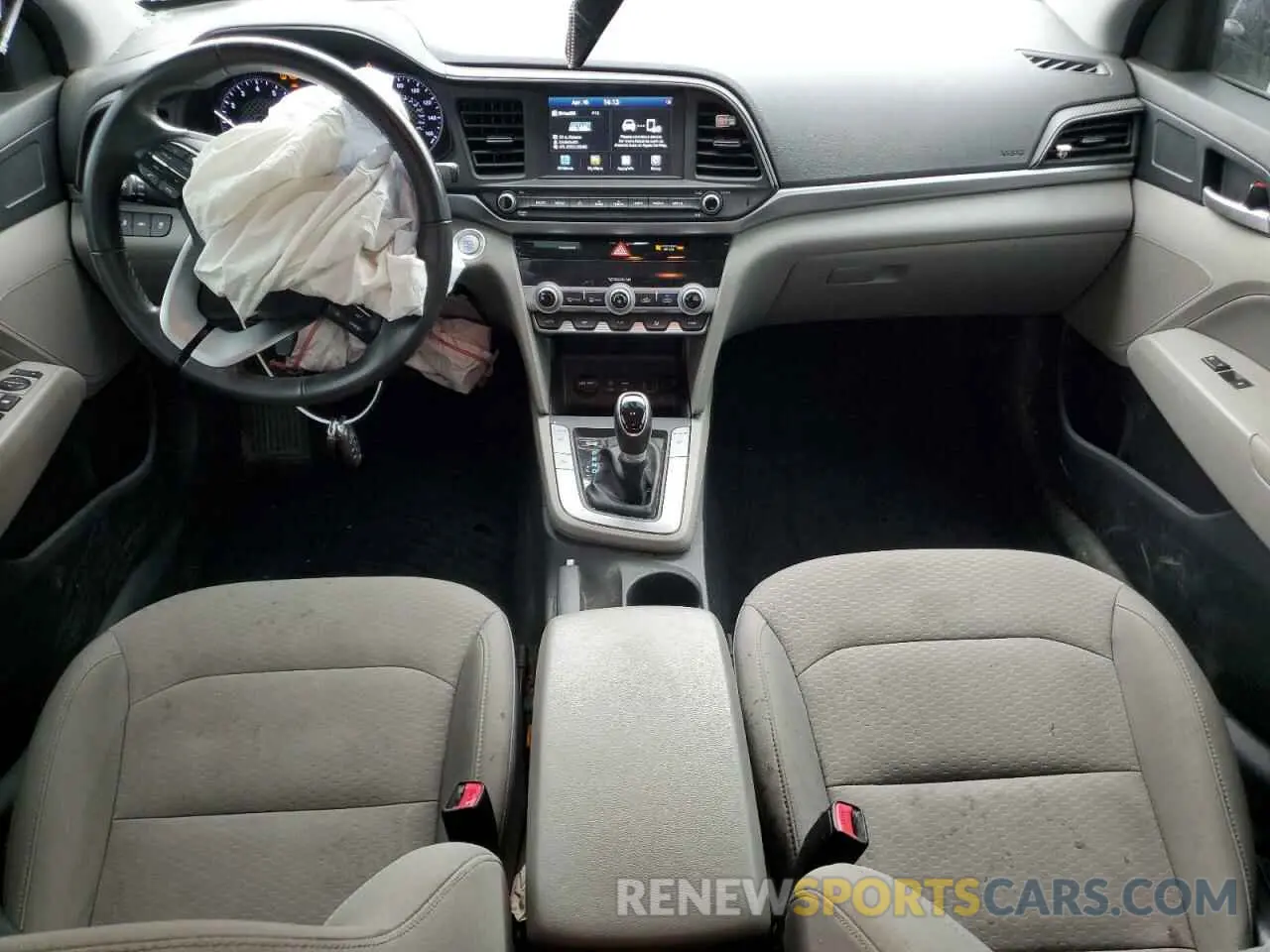 8 Photograph of a damaged car 5NPD84LF3LH594205 HYUNDAI ELANTRA 2020