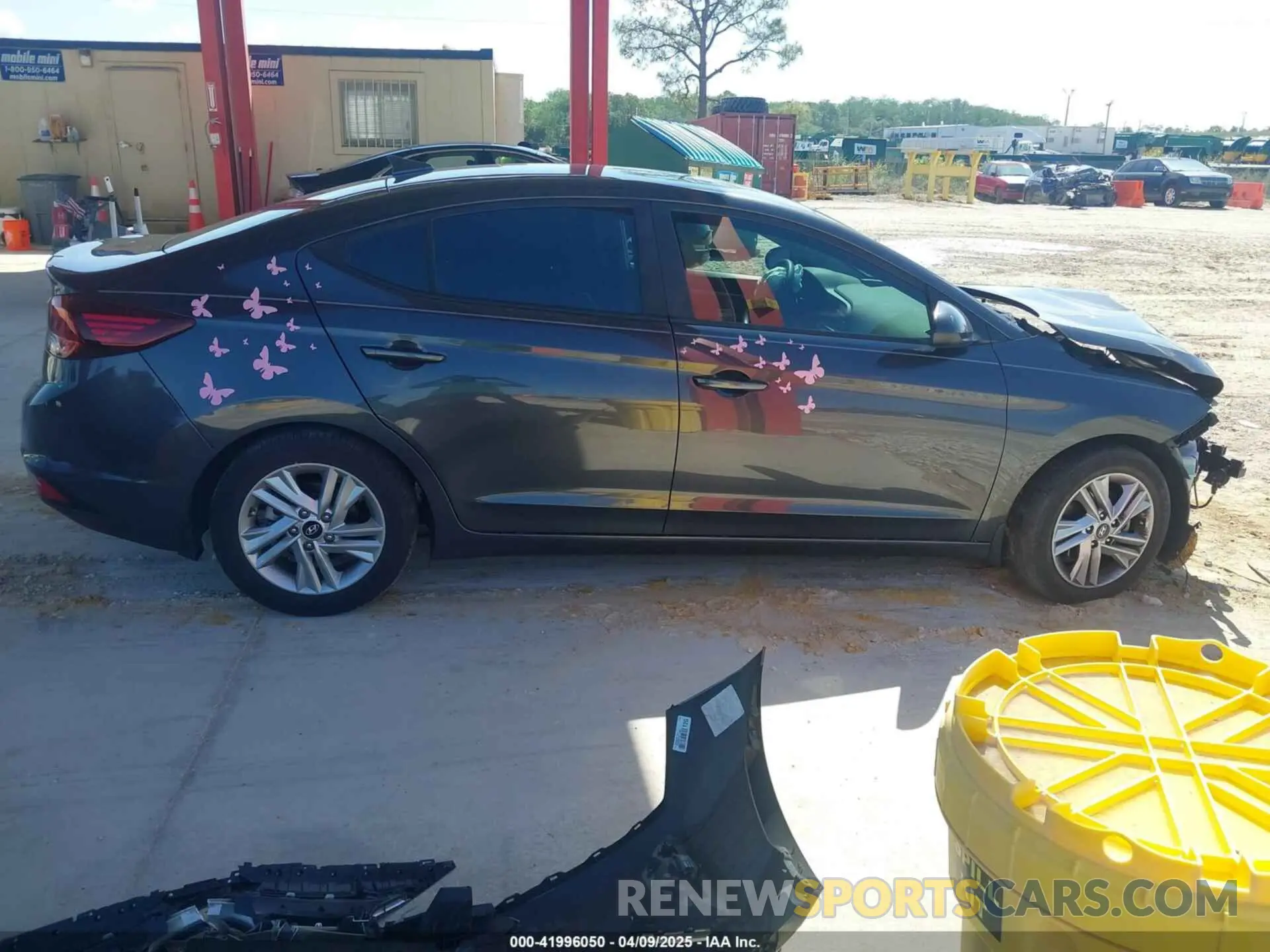 14 Photograph of a damaged car 5NPD84LF3LH595242 HYUNDAI ELANTRA 2020