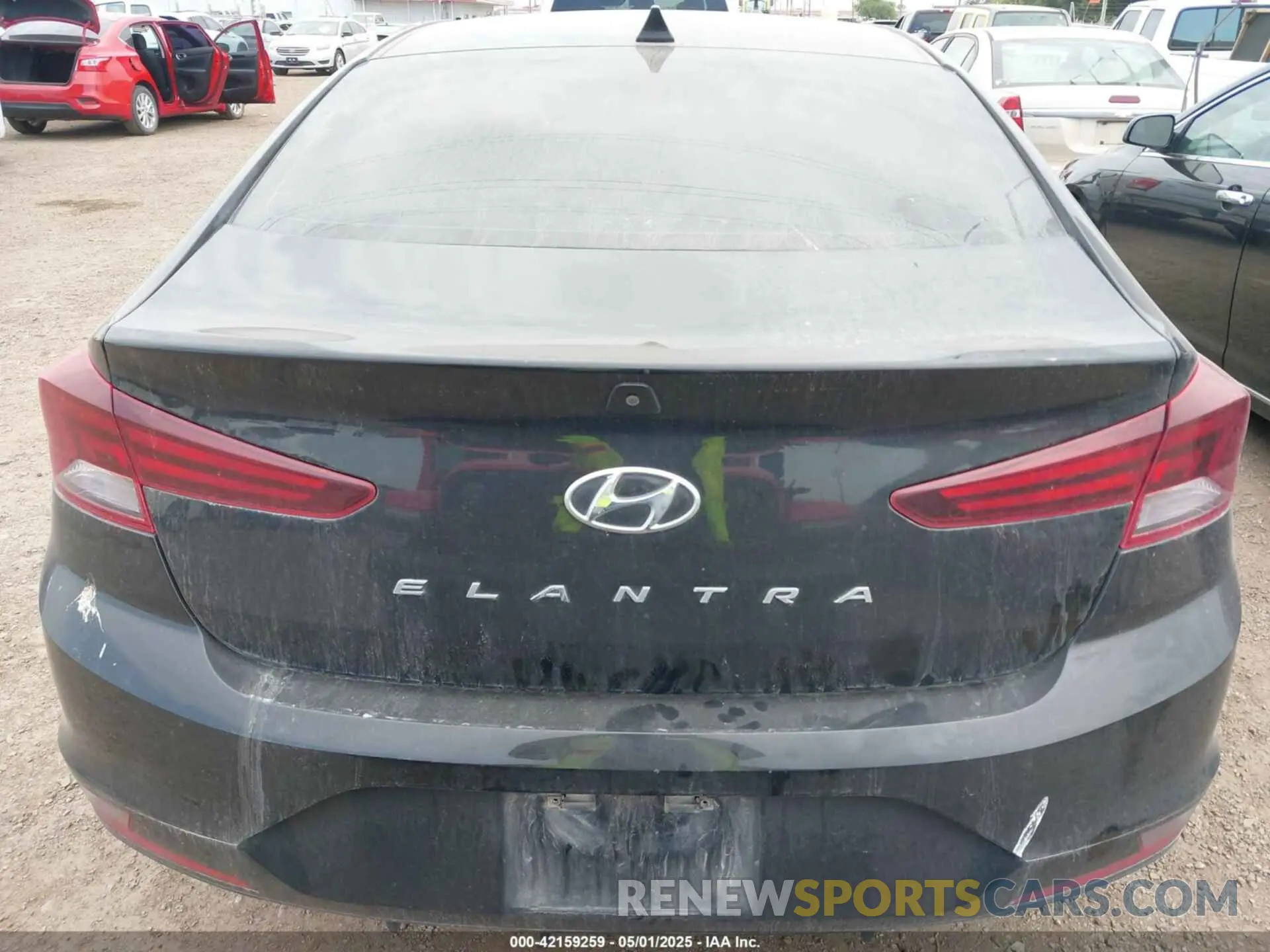 16 Photograph of a damaged car 5NPD84LF3LH606921 HYUNDAI ELANTRA 2020