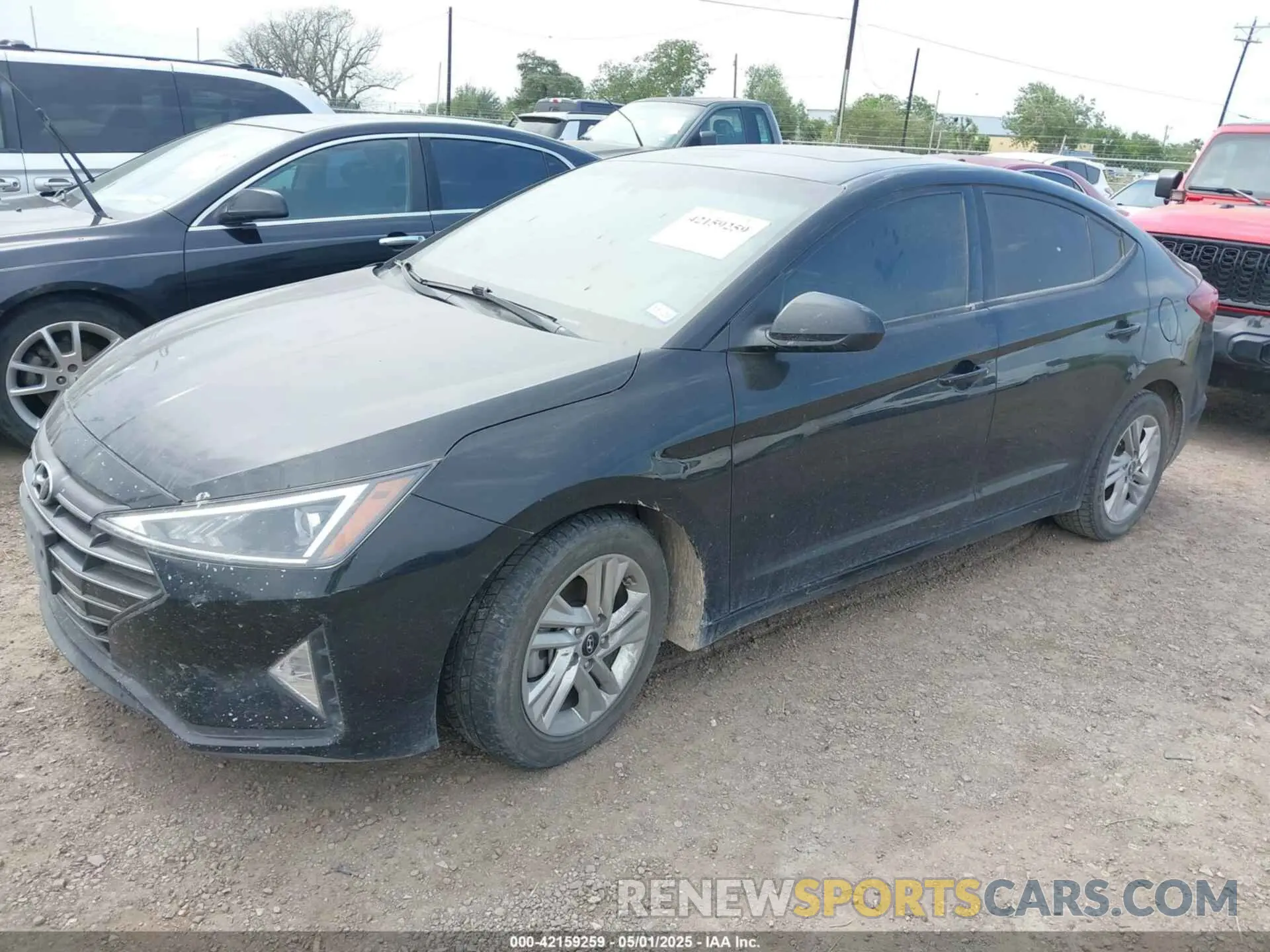 2 Photograph of a damaged car 5NPD84LF3LH606921 HYUNDAI ELANTRA 2020