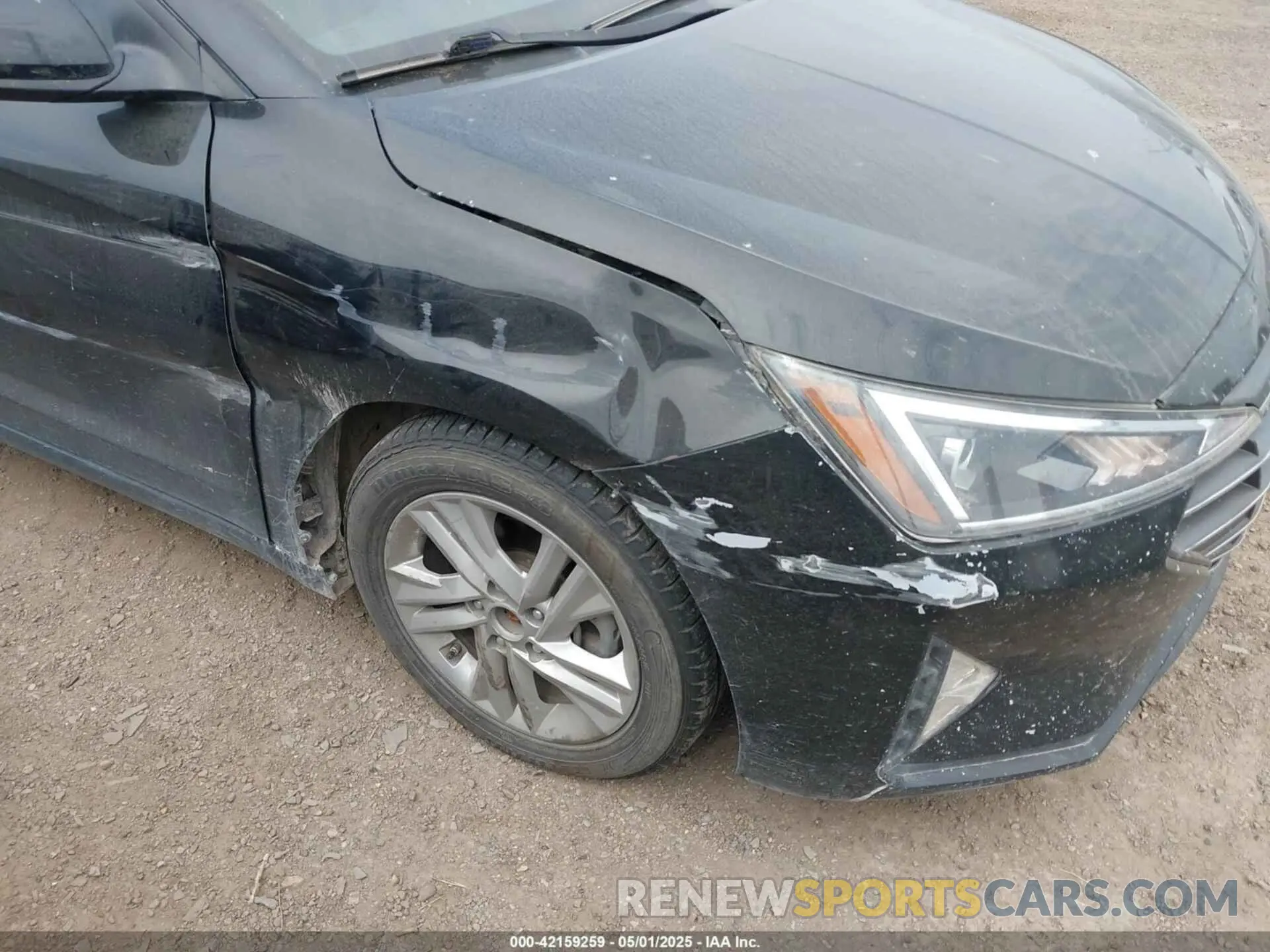 6 Photograph of a damaged car 5NPD84LF3LH606921 HYUNDAI ELANTRA 2020