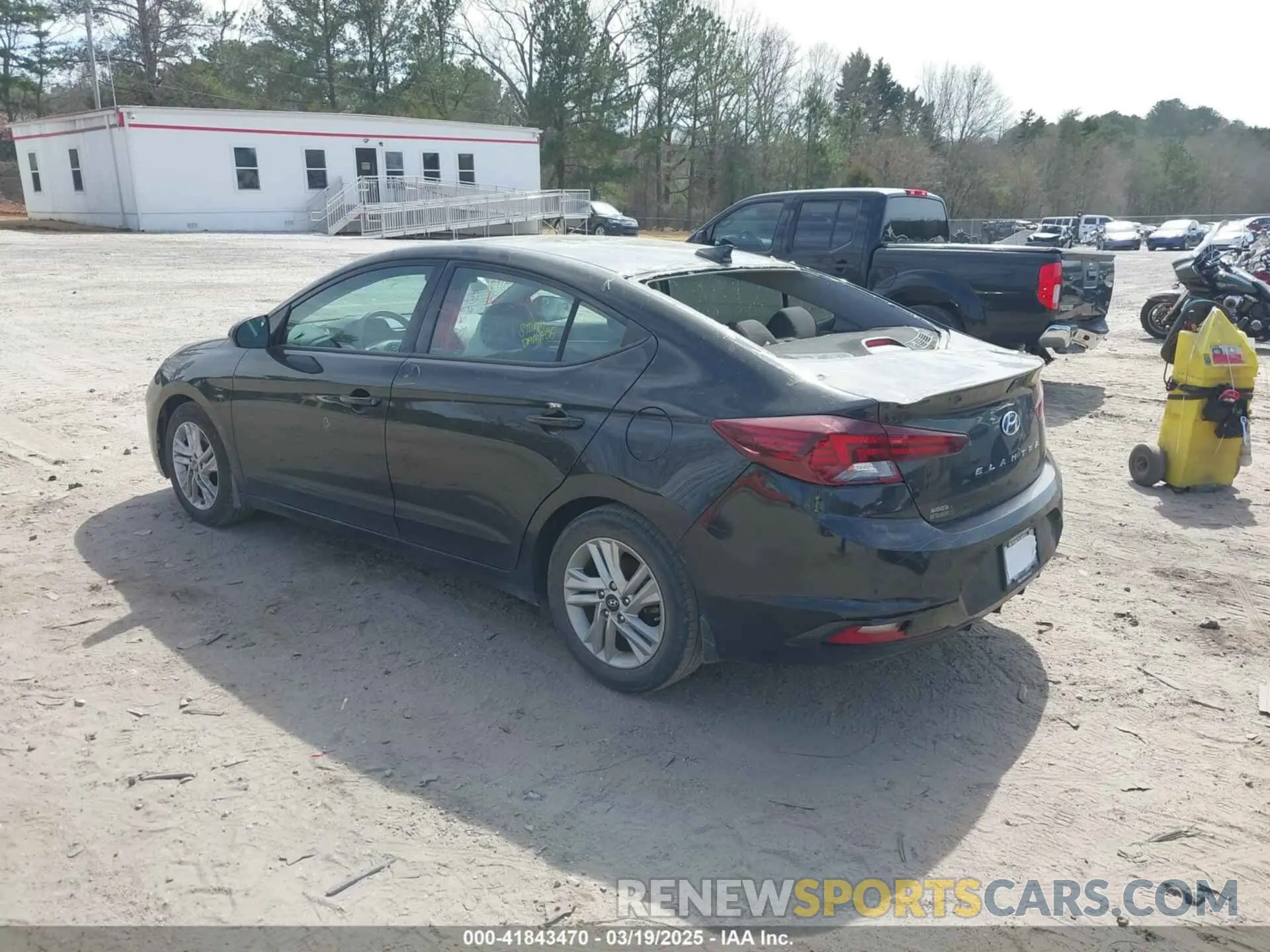 3 Photograph of a damaged car 5NPD84LF3LH620141 HYUNDAI ELANTRA 2020