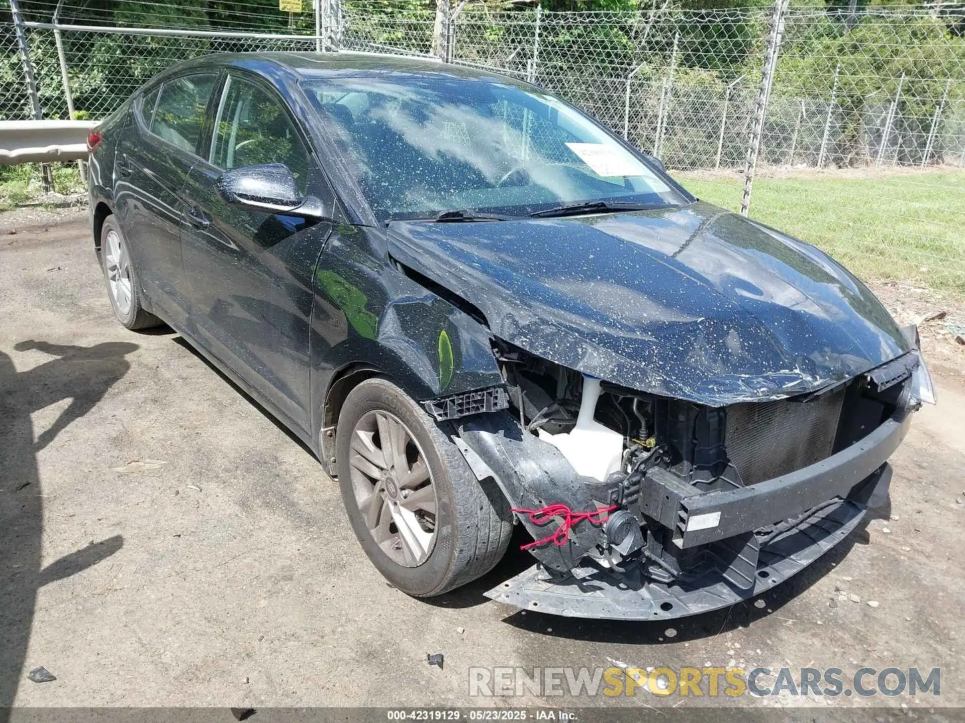 1 Photograph of a damaged car 5NPD84LF3LH625761 HYUNDAI ELANTRA 2020