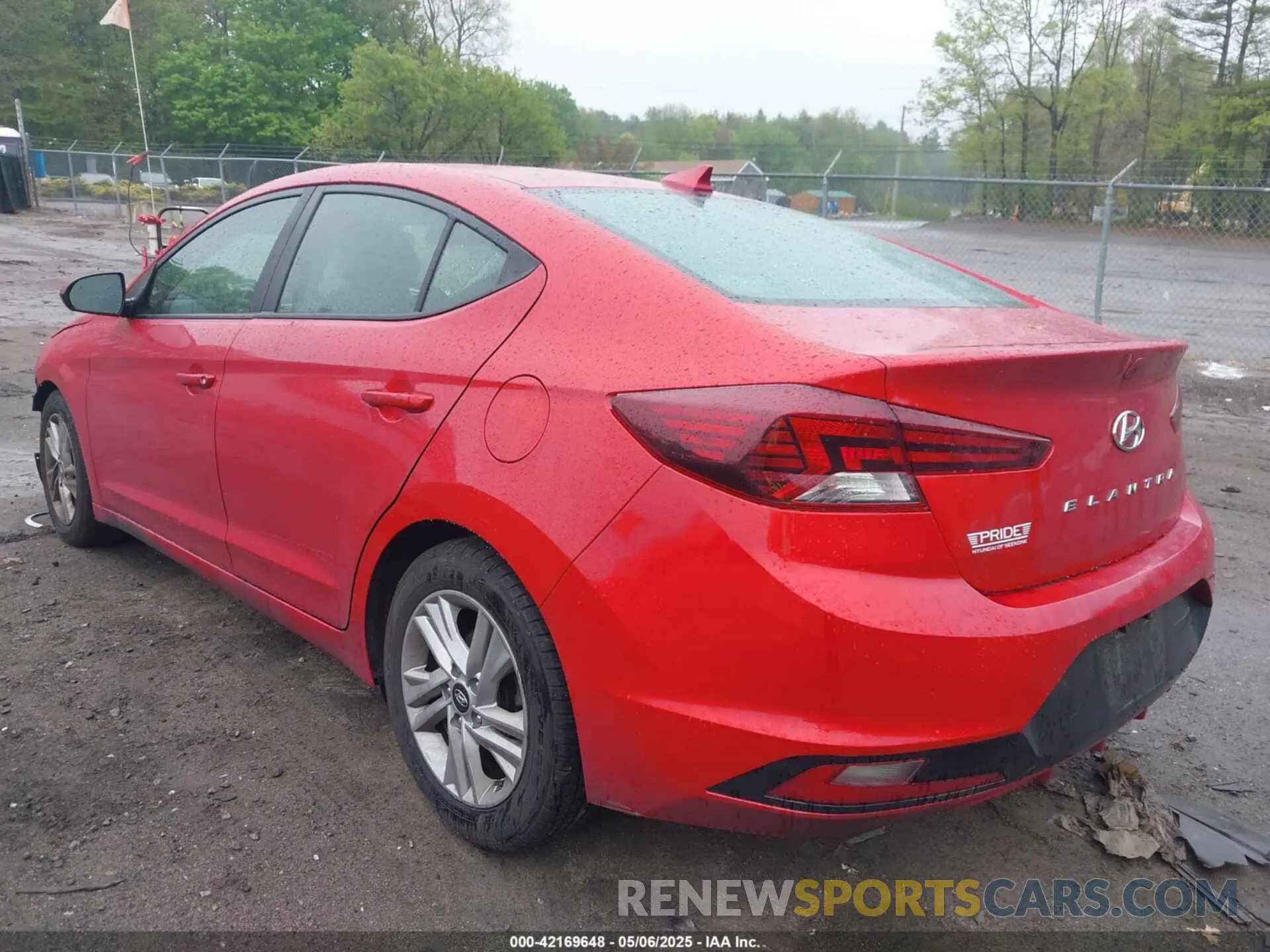 3 Photograph of a damaged car 5NPD84LF3LH626392 HYUNDAI ELANTRA 2020