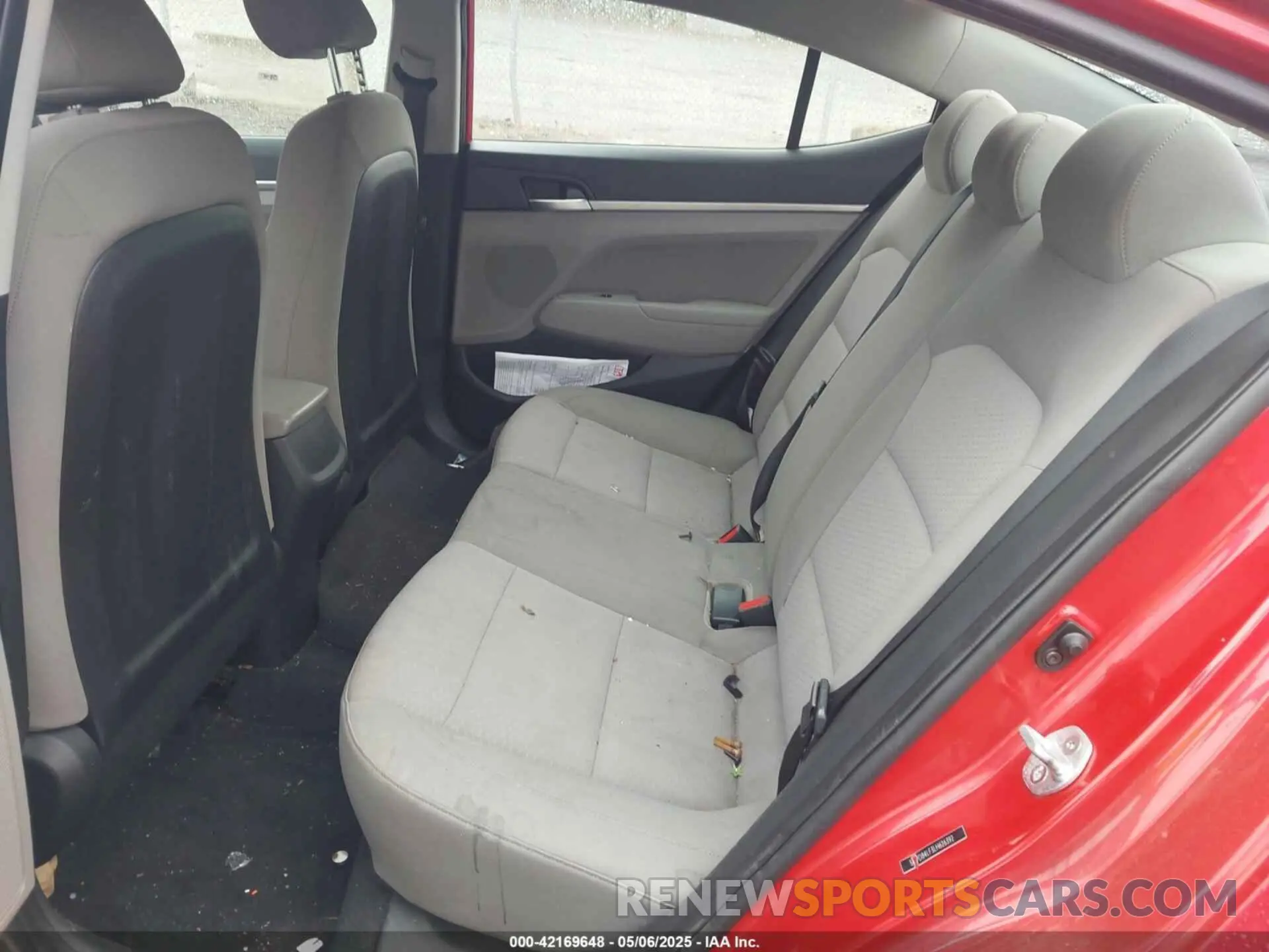 8 Photograph of a damaged car 5NPD84LF3LH626392 HYUNDAI ELANTRA 2020