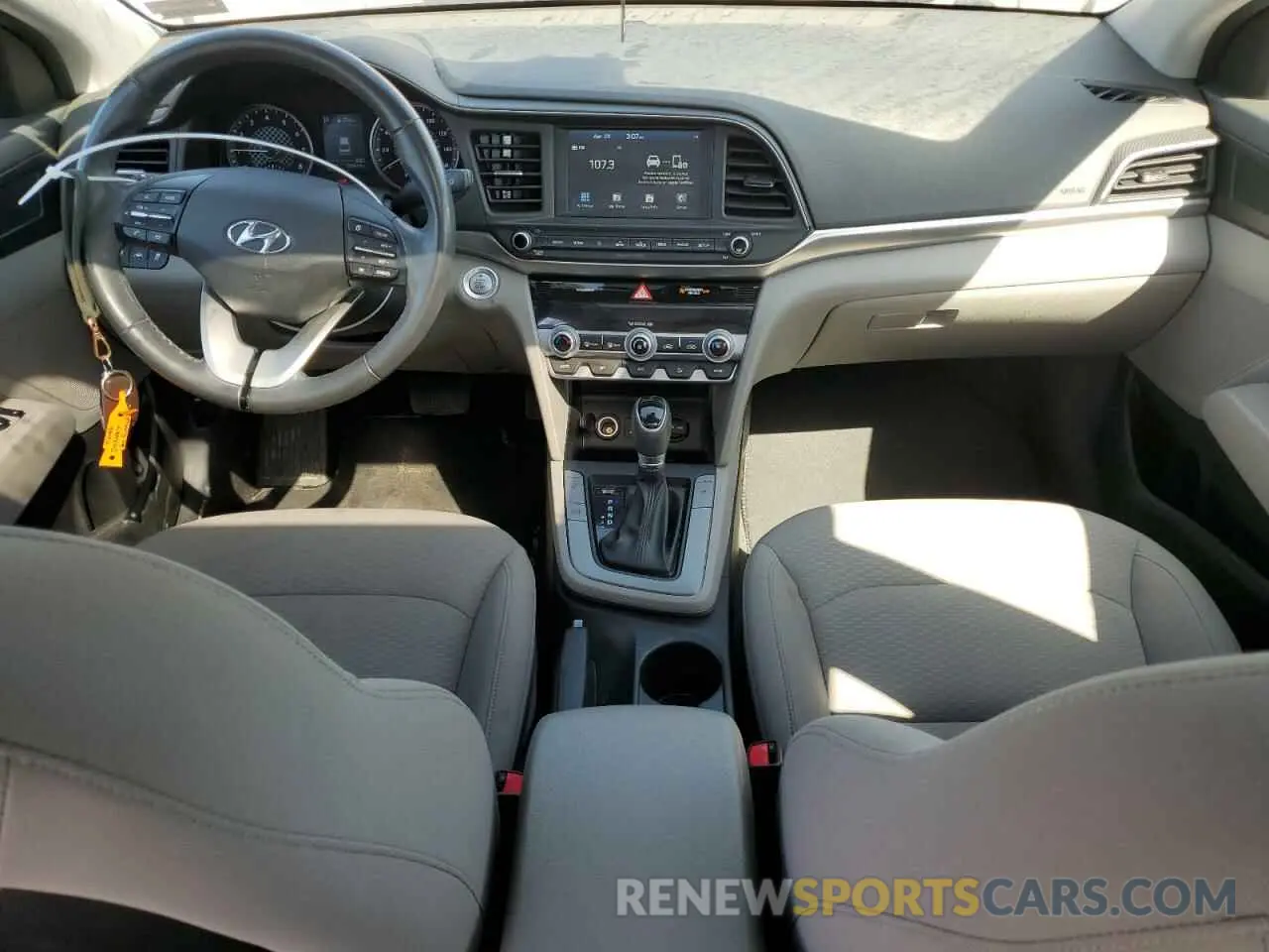 8 Photograph of a damaged car 5NPD84LF3LH631186 HYUNDAI ELANTRA 2020