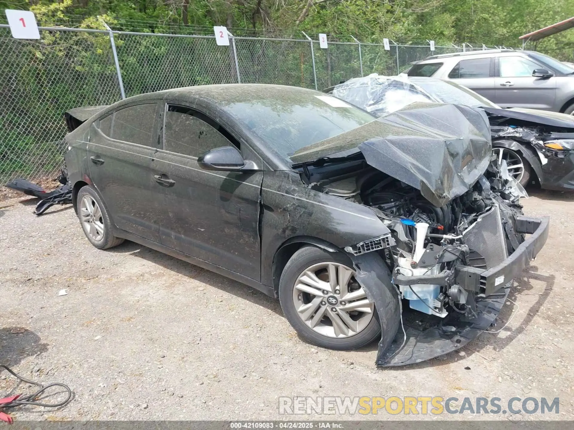 1 Photograph of a damaged car 5NPD84LF4LH500204 HYUNDAI ELANTRA 2020