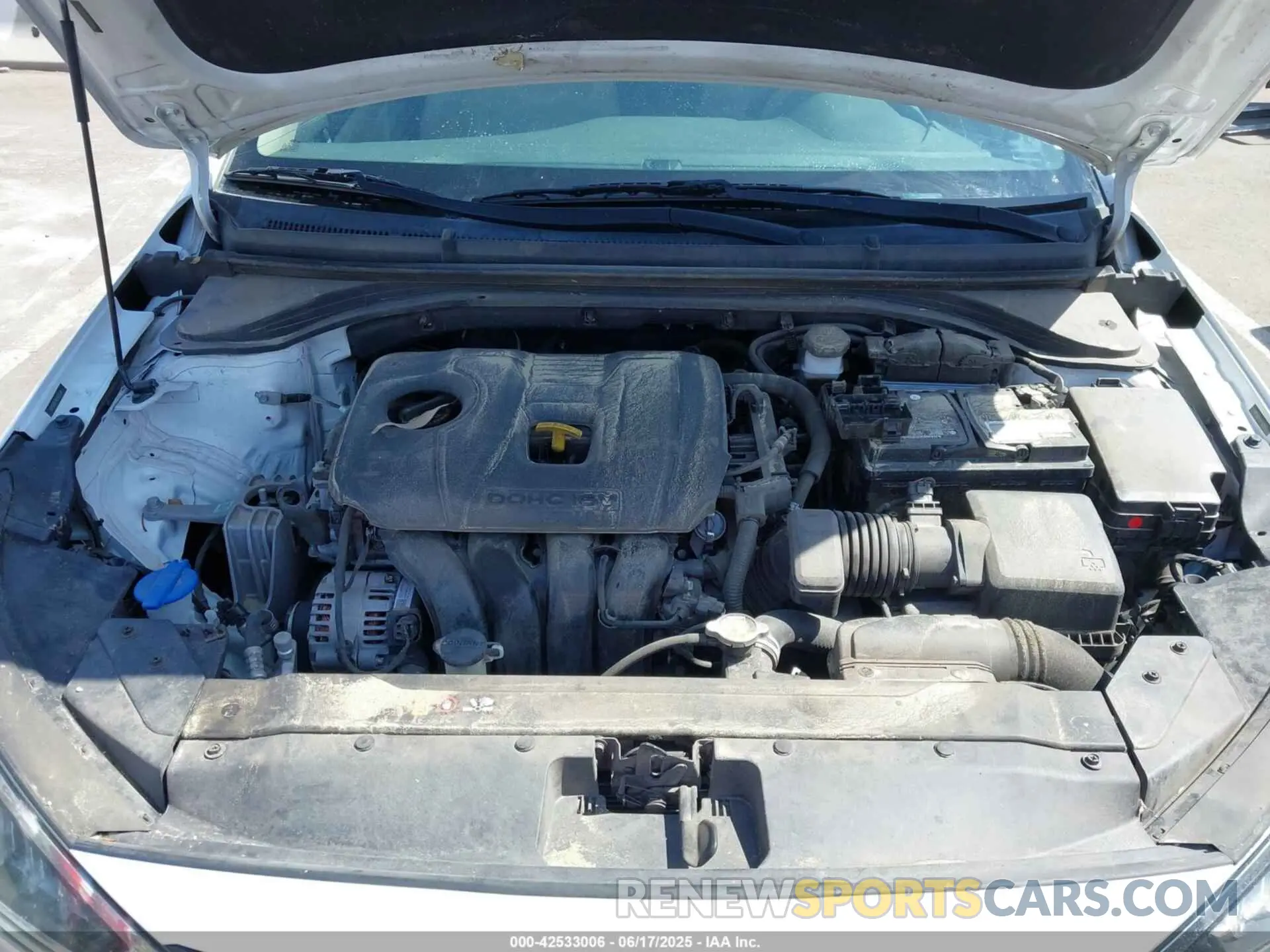 10 Photograph of a damaged car 5NPD84LF4LH523594 HYUNDAI ELANTRA 2020