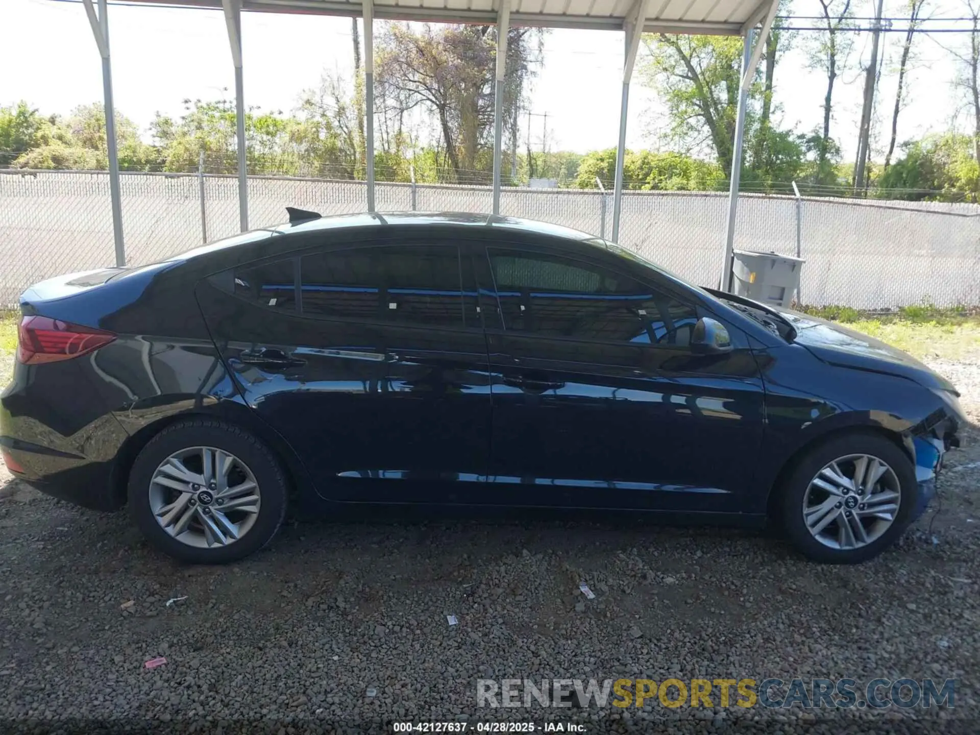 14 Photograph of a damaged car 5NPD84LF4LH532926 HYUNDAI ELANTRA 2020