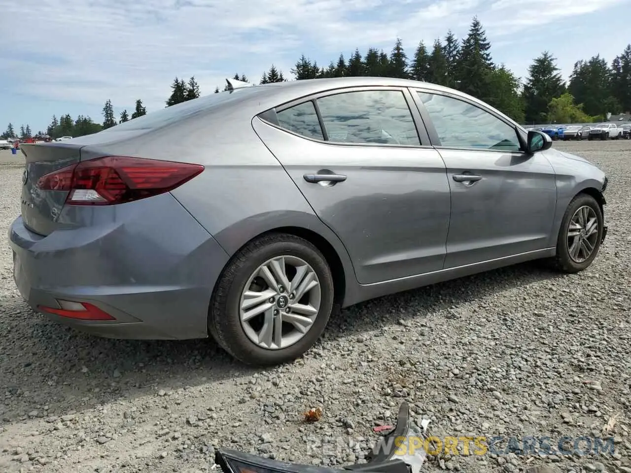 3 Photograph of a damaged car 5NPD84LF4LH539942 HYUNDAI ELANTRA 2020
