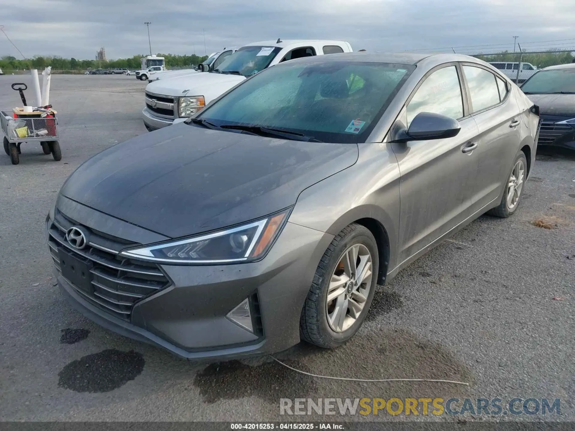 2 Photograph of a damaged car 5NPD84LF4LH540685 HYUNDAI ELANTRA 2020