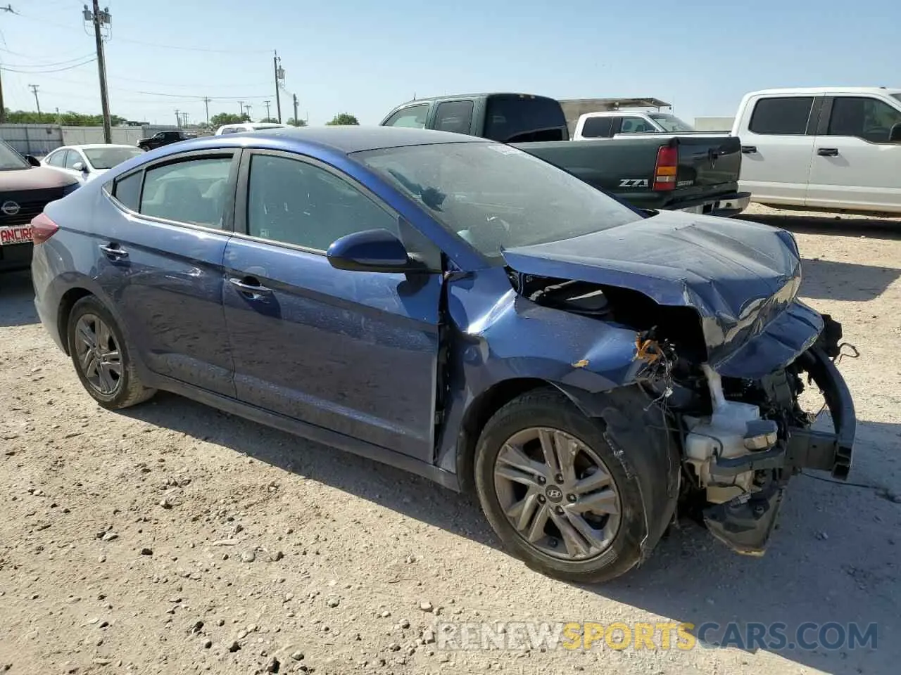 4 Photograph of a damaged car 5NPD84LF4LH541612 HYUNDAI ELANTRA 2020