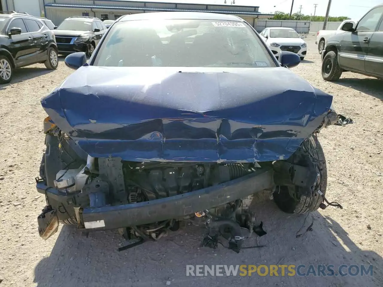 5 Photograph of a damaged car 5NPD84LF4LH541612 HYUNDAI ELANTRA 2020