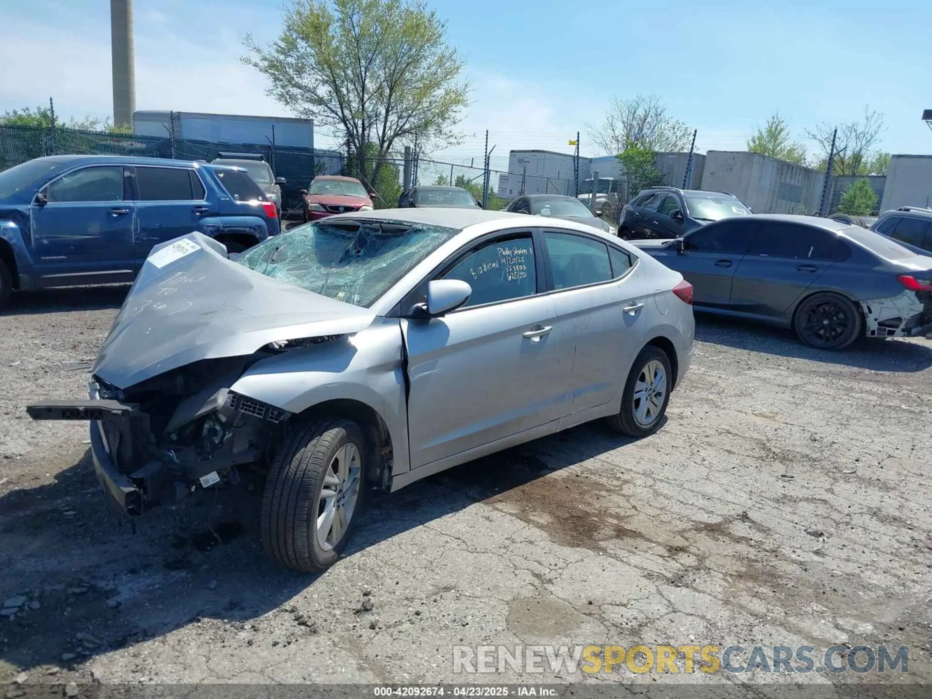 2 Photograph of a damaged car 5NPD84LF4LH553503 HYUNDAI ELANTRA 2020