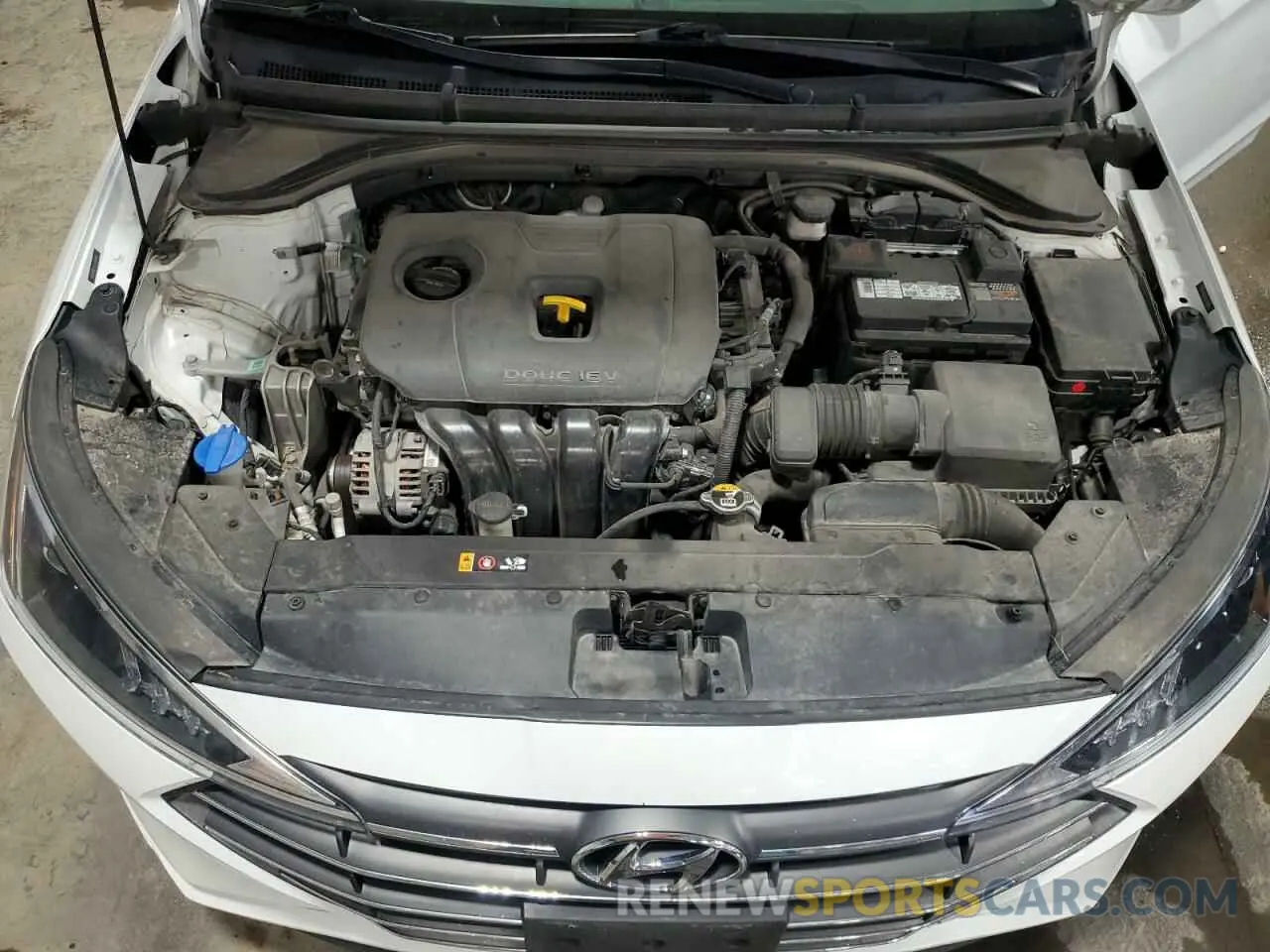 11 Photograph of a damaged car 5NPD84LF4LH558880 HYUNDAI ELANTRA 2020