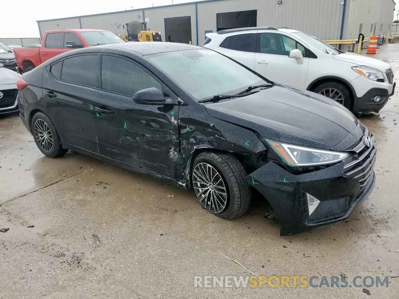 6 Photograph of a damaged car 5NPD84LF4LH560953 HYUNDAI ELANTRA 2020